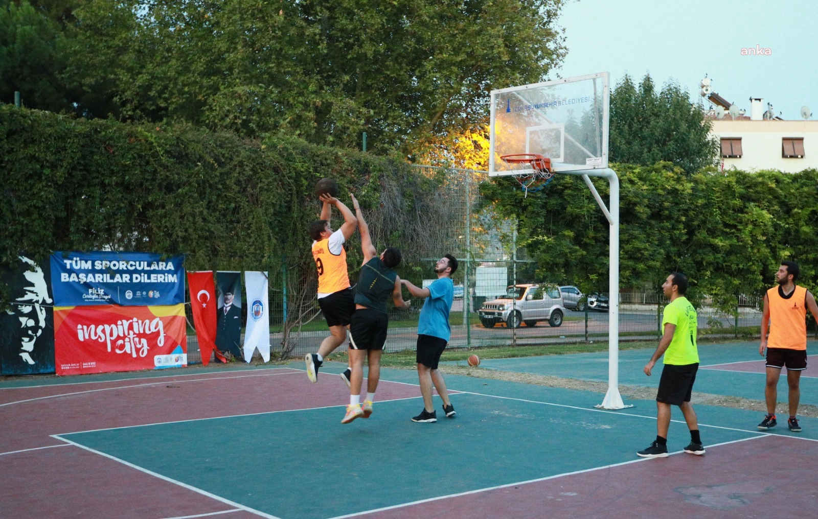 Selçuk'ta genç sporcular Zafer Turnuvası’nda bu kez basketbol için yarıştı