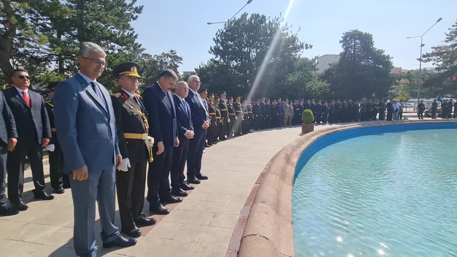 30 Ağustos Zafer Bayramı Erzurum'da da coşkuyla kutlanıyor