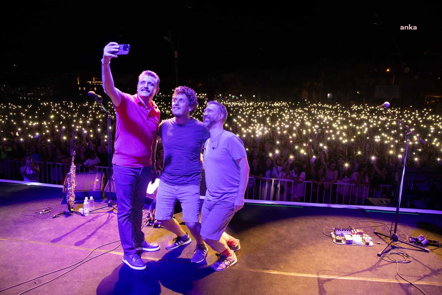 38. Dikili Kültür, Demokrasi ve Emek Festivali, Zafer Bayramı coşkusuyla sona erdi
