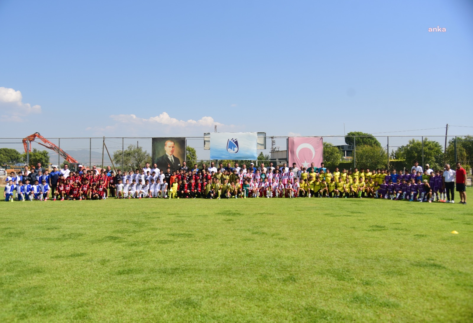 Yunusemre’de 30 Ağustos Zafer Bayramı Futbol Turnuvası düzenlendi