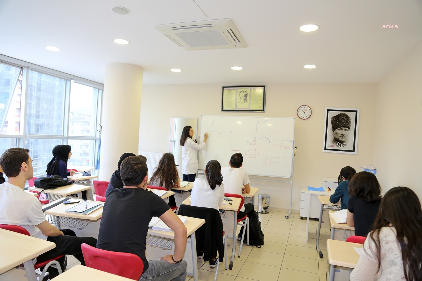 Ataşehir Belediyesi, LGS hazırlık kurslarını başlatıyor