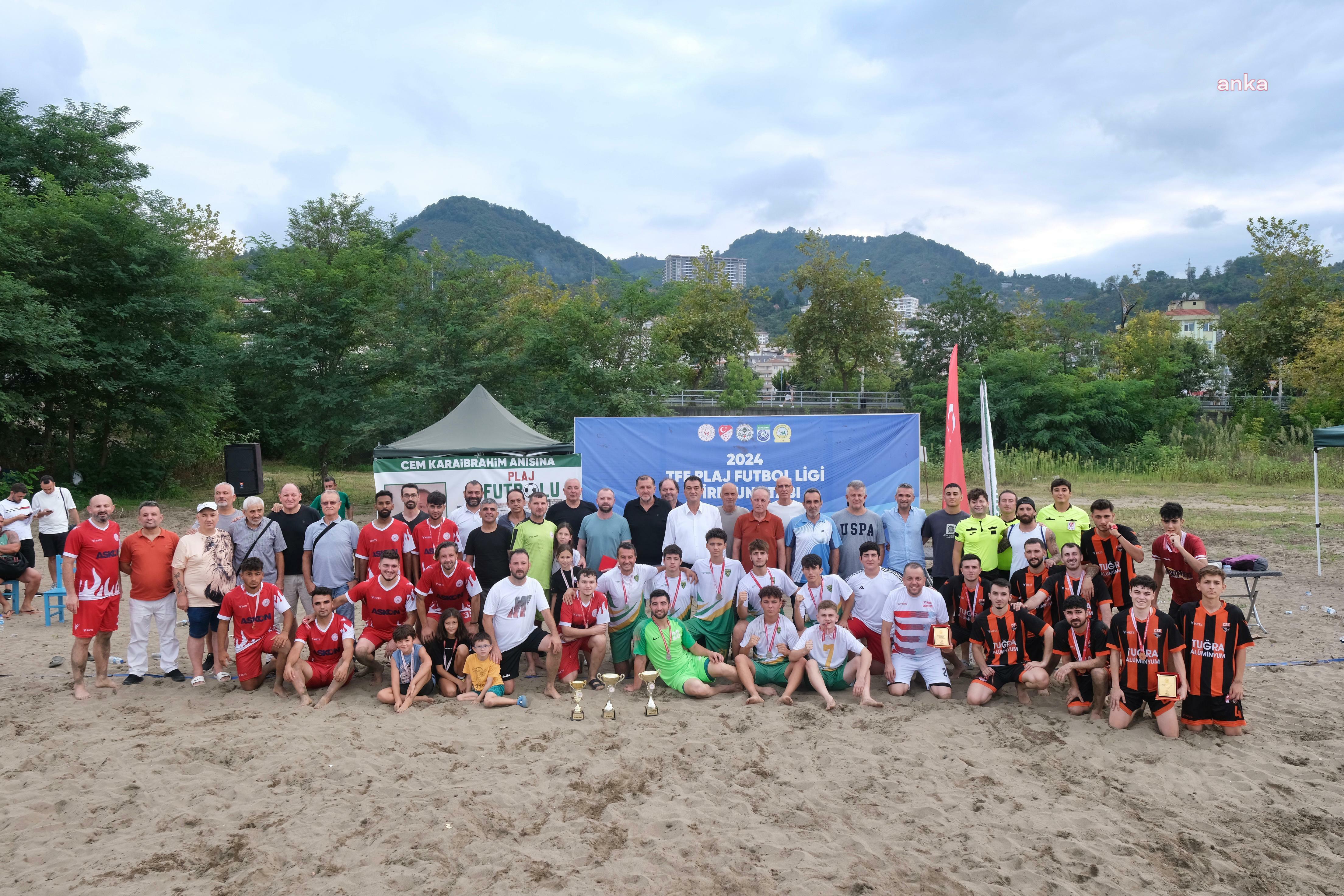 Giresun Belediyesi'nin düzenlediği plaj futbol turnuvası, sona erdi