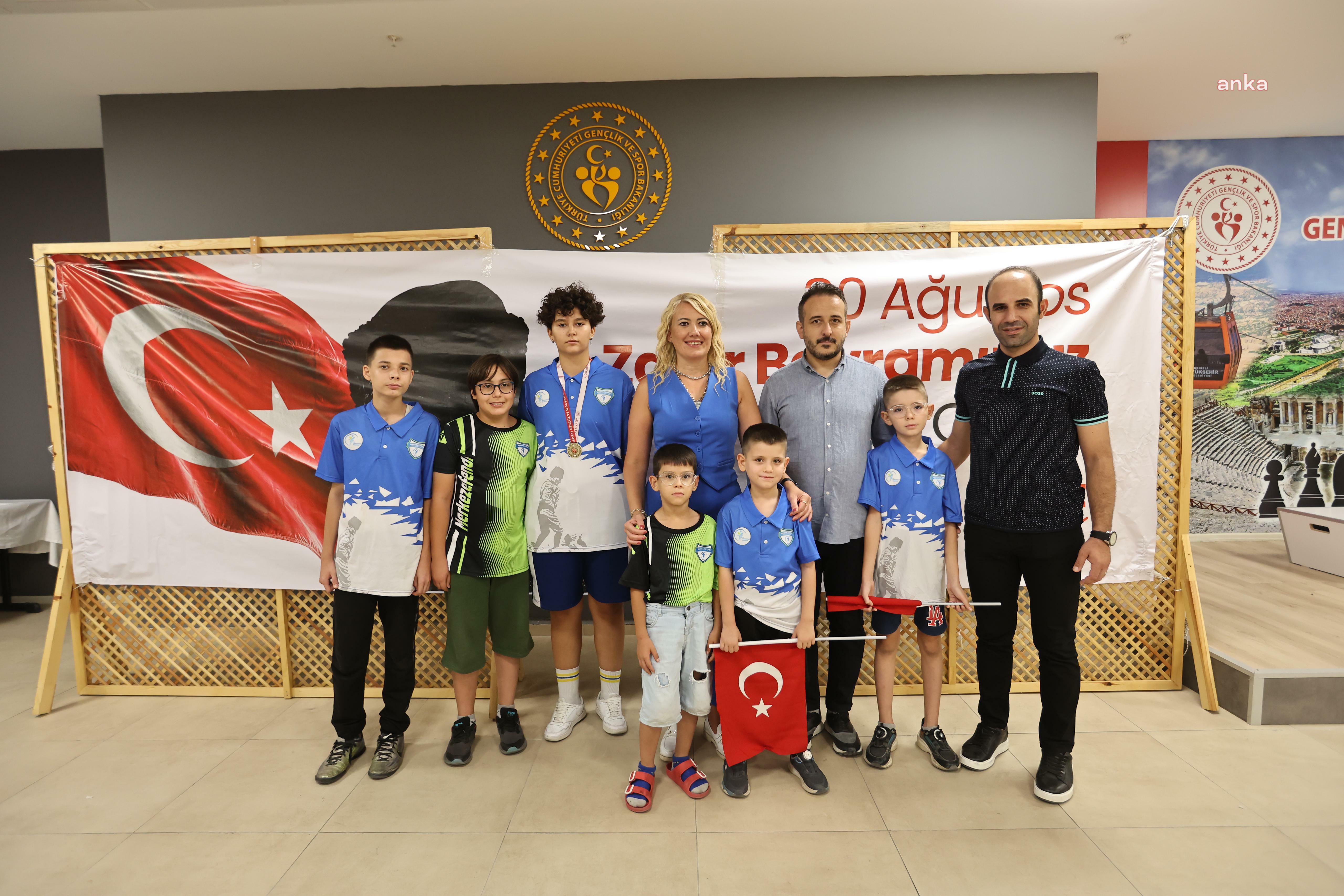 Merkezefendi'de Zafer Bayramı Spor Turnuvaları sona erdi