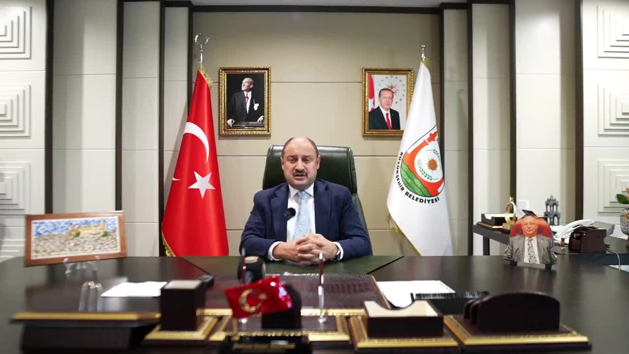 Şanlıurfa Büyükşehir Belediye Başkanı Gülpınar, partisinden istifa etti: "Görevime bağımsız olarak devam edeceğim"