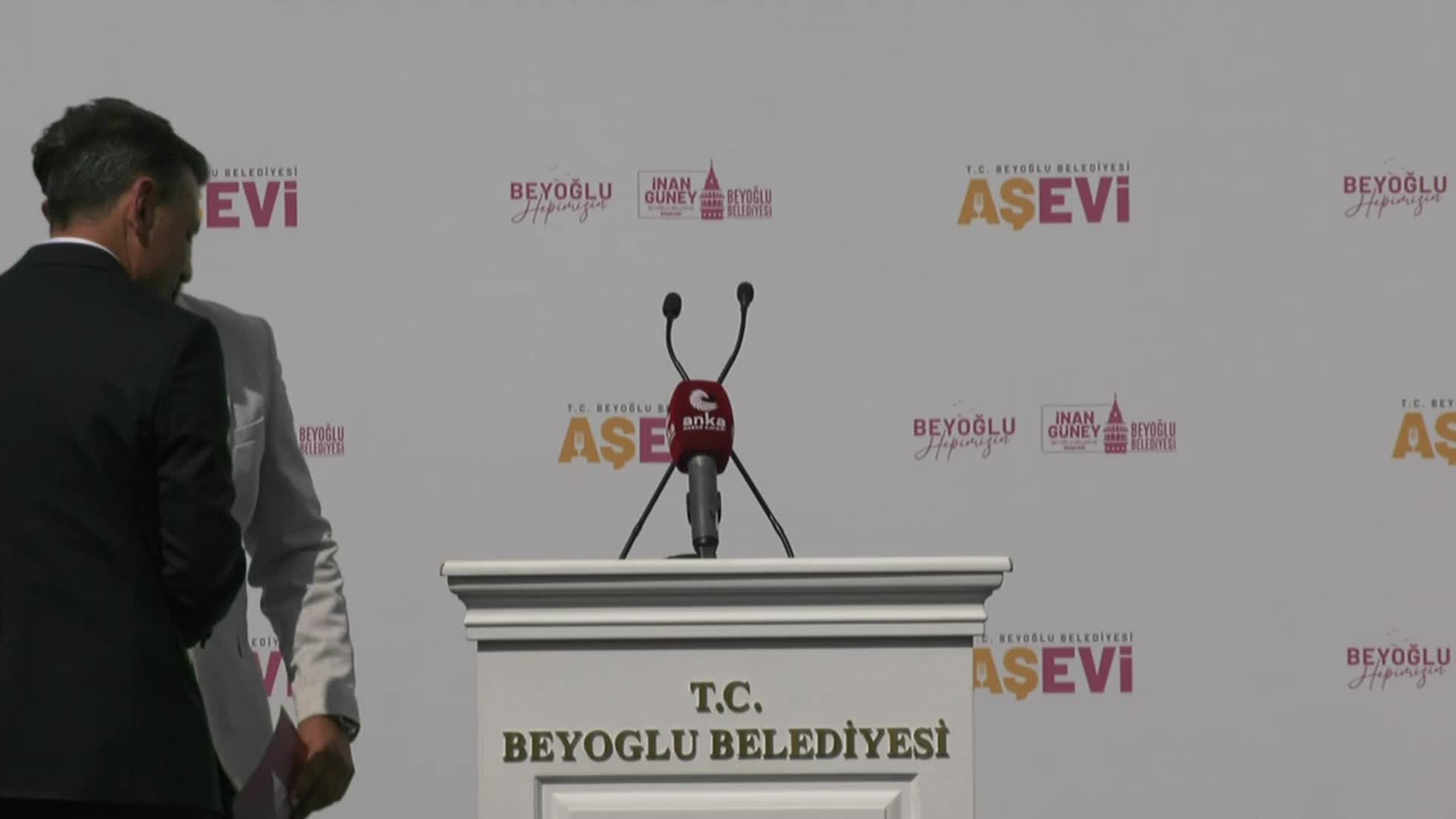 Beyoğlu’nda “Beslenme Saati” projesi başladı... Başkan Güney: “2 bin 96 çocuğumuz hiçbir logo ve isim görmeden beslenmesini açabilecek”