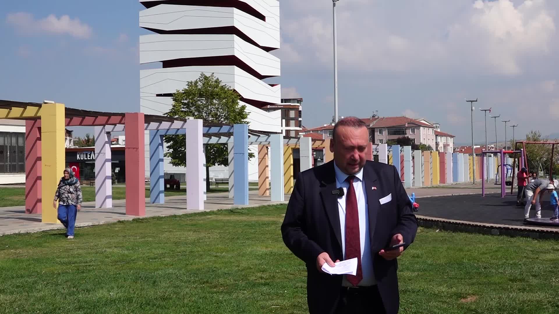 Uşak Belediyesi Atapark’ta ücretsiz Wi-Fi hizmeti vermeye başladı