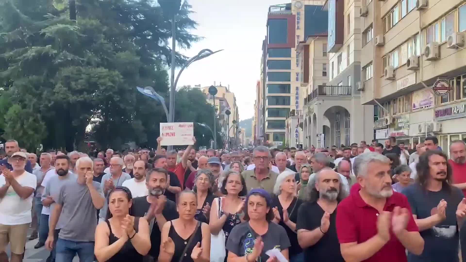 I·mamoğlu’ndan Avrupa ülkelerine mülteci sorunu ilgili ‘ikircikli yaklaşım’ eleştirisi: “Avrupa’nın yaklaşımı demokratik değerleri zedeleyen bir noktaya gelmiştir”