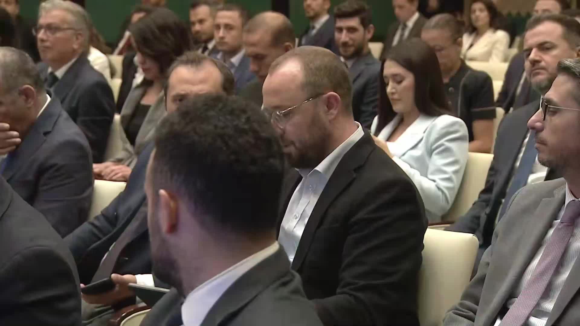 Cevdet Yılmaz, OVP'yi açıkladı: “Dalgalı kur rejiminde ne bir kur tahminimiz ne bir kur hedefimiz var''