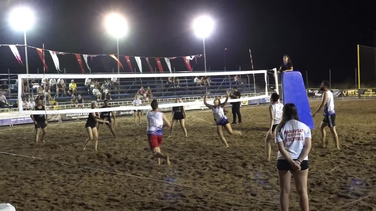 Manavgat Belediyesi Plaj Voleybolu Halk Turnuvası’nda şampiyon “Milenyum Beach Volley” oldu