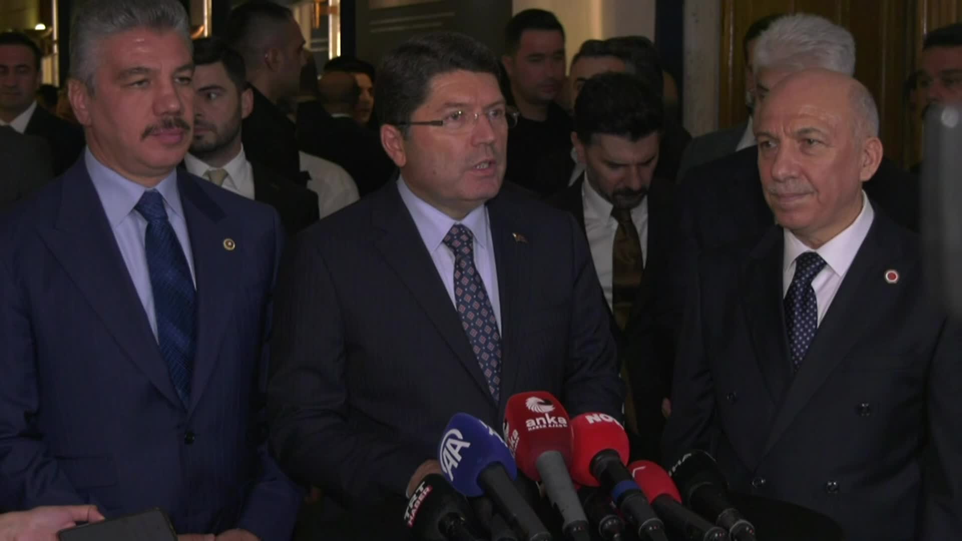 Bakan Tunç'tan, Dilan-Engin Polat'ın salıverilmesiyle ilgili soruya yanıt: "Görülmekte olan dava hakkında konuşmak doğru değil"