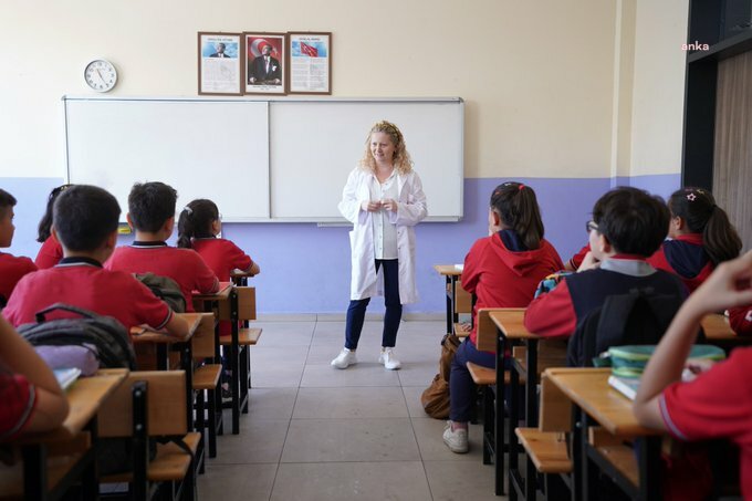 Yeni eğitim öğretim yılı yarın başlıyor.... 20 milyon öğrenci dersbaşı yapacak