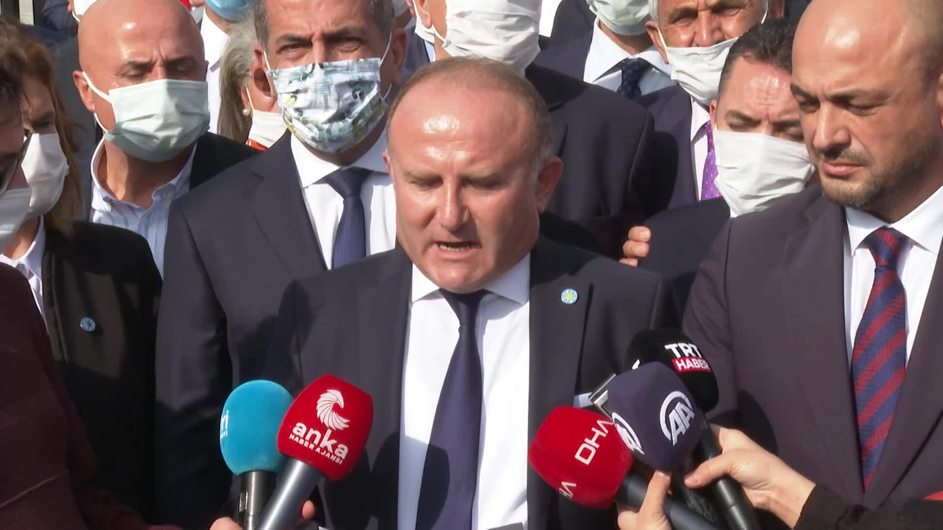 İYİ PARTİLİ 80 İL BAŞKANI ÜMİT ÖZDAĞ'IN PARTİDEN İHRACI İÇİN DİLEKÇE VERDİ