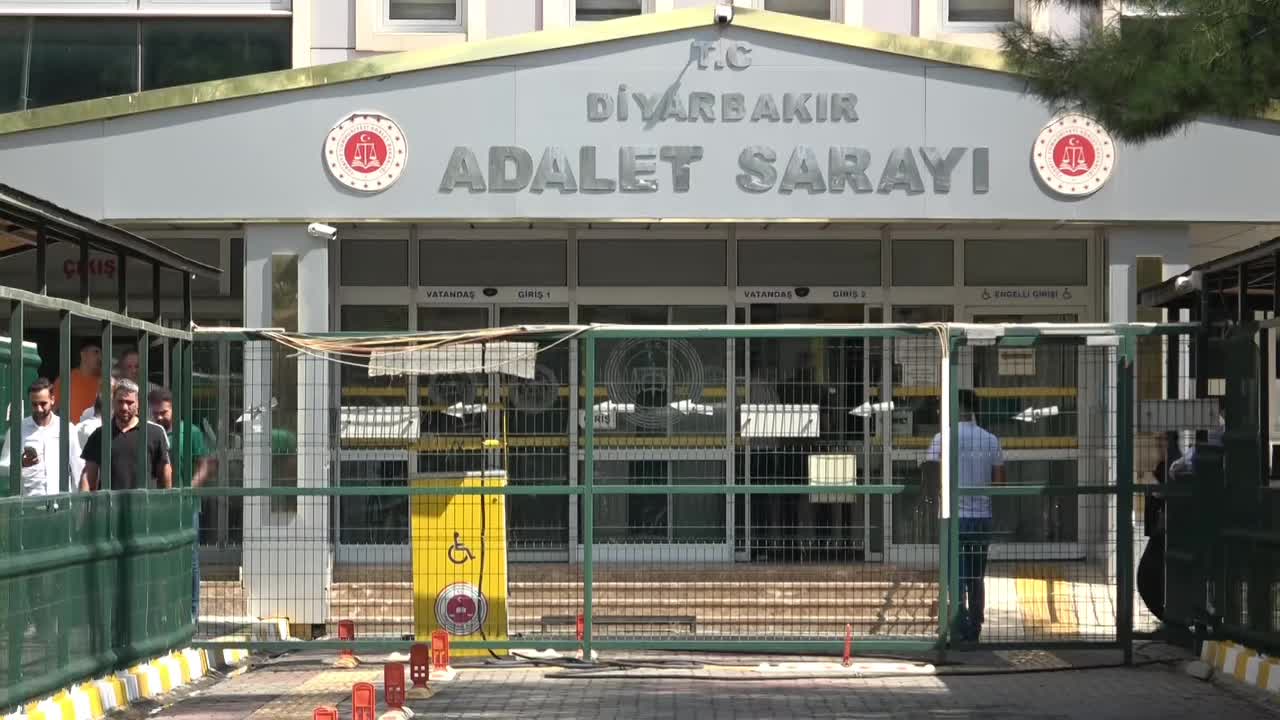Narin Güran cinayeti... Şüphelilerin gözaltı süresi bir gün daha uzatıldı
