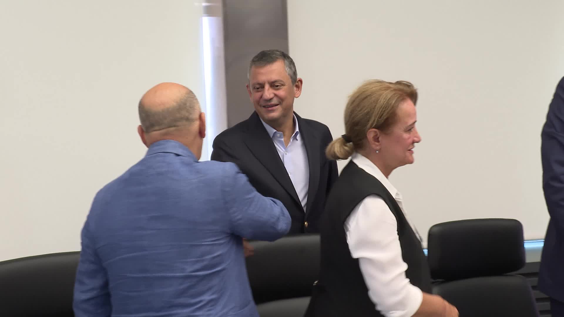 CHP Göç Politikaları Danışma Kurulu, Özgür Özel başkanlığında ilk toplantısını yaptı