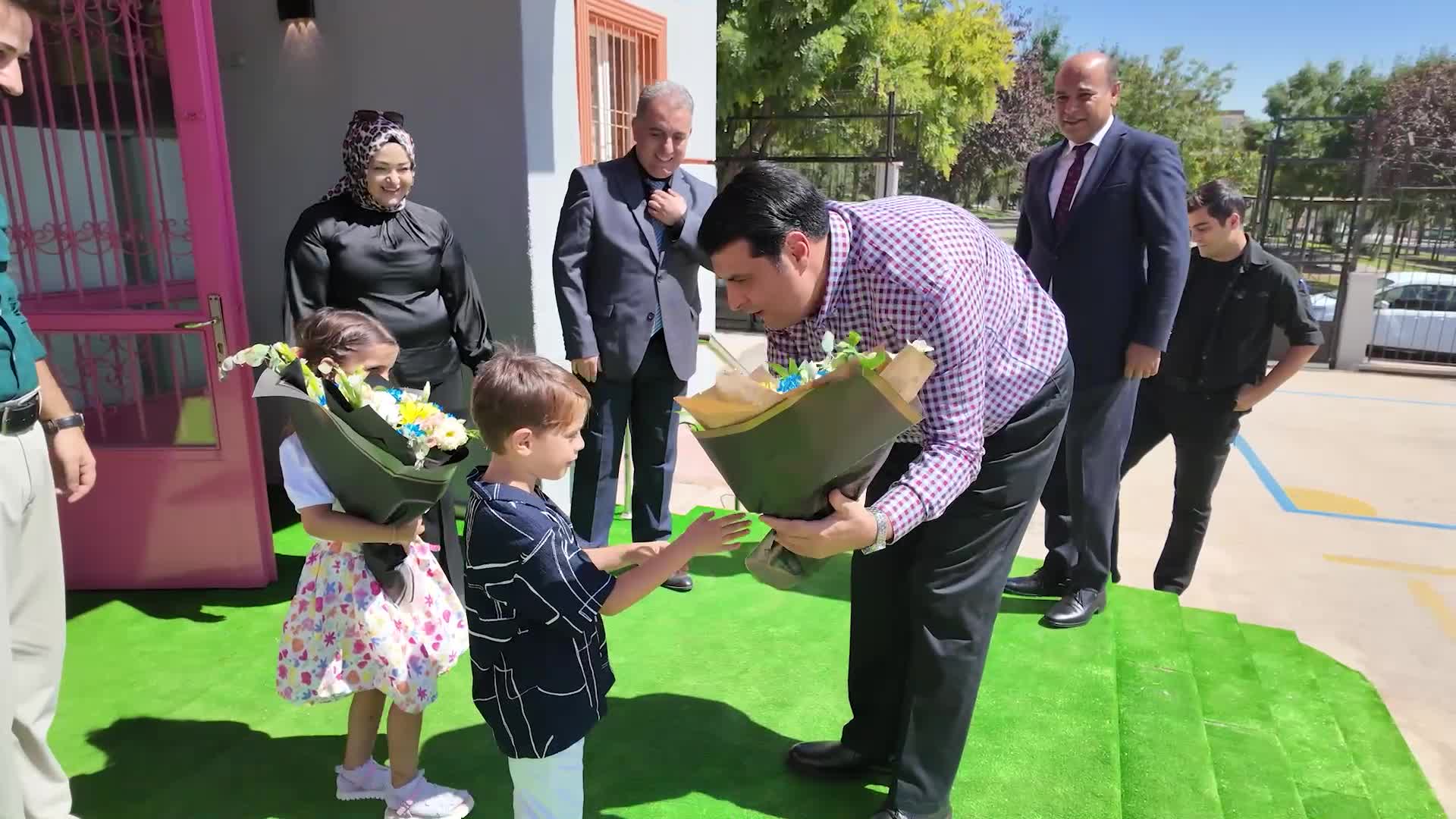 Şehitkamil Belediye Başkanı Yılmaz'dan anaokulu öğrencilerine ziyaret