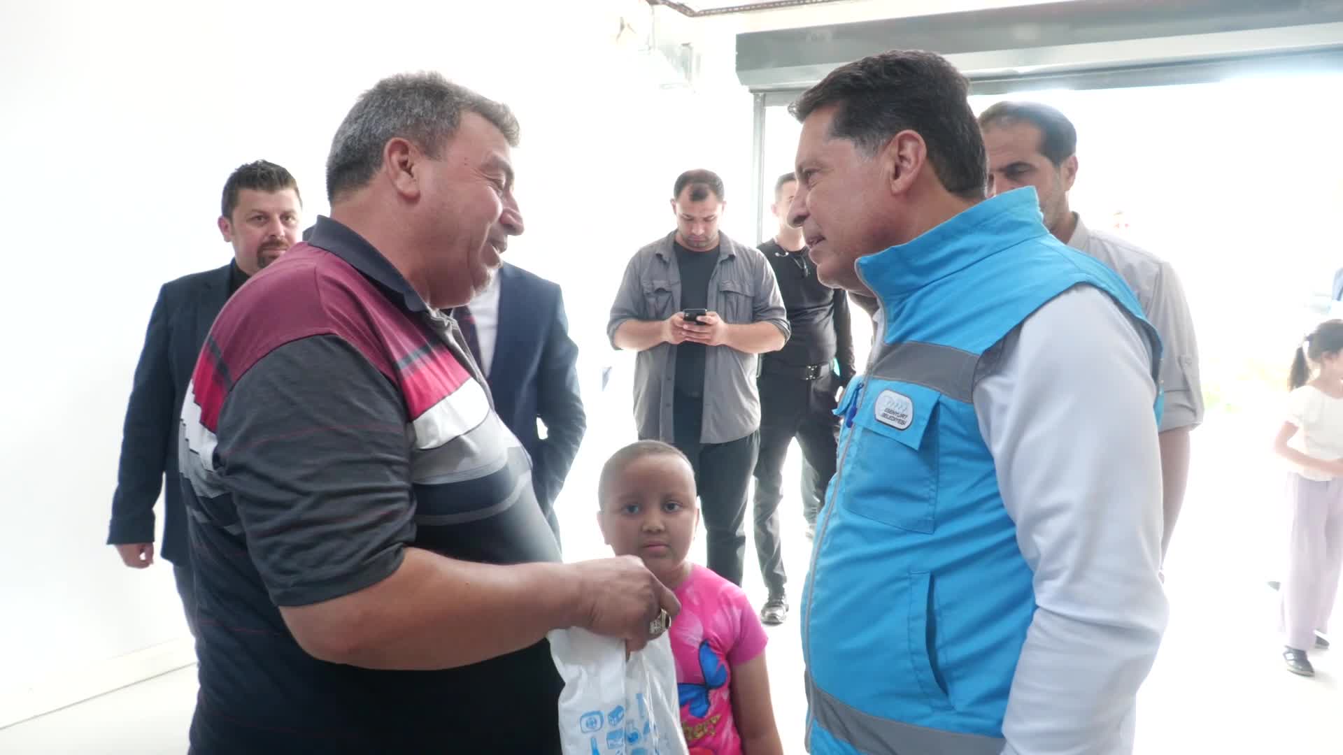 Esenyurt Belediyesi'nden 25 bin 600 çocuğa destek