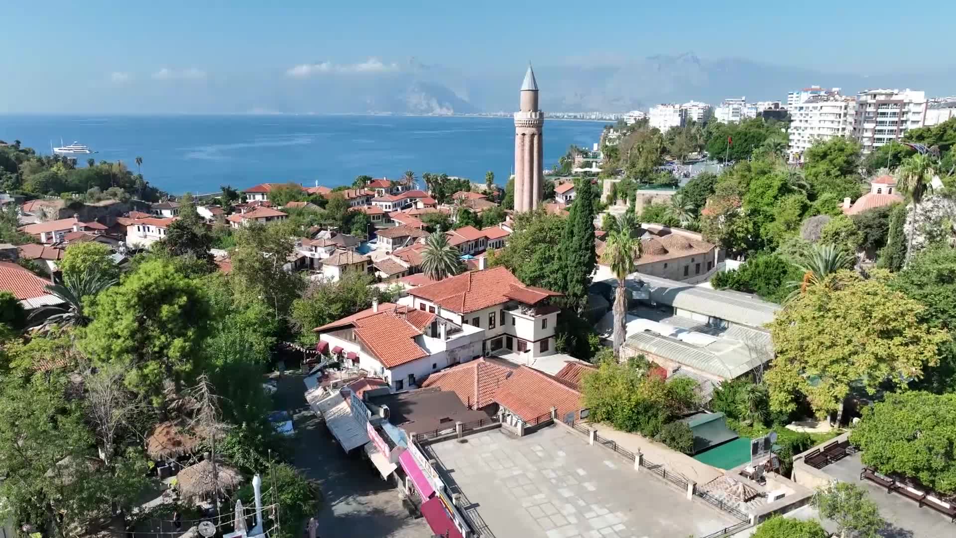 3’üncü Uluslararası Antalya Yörük Türkmen Festivali yörük göçüyle başladı