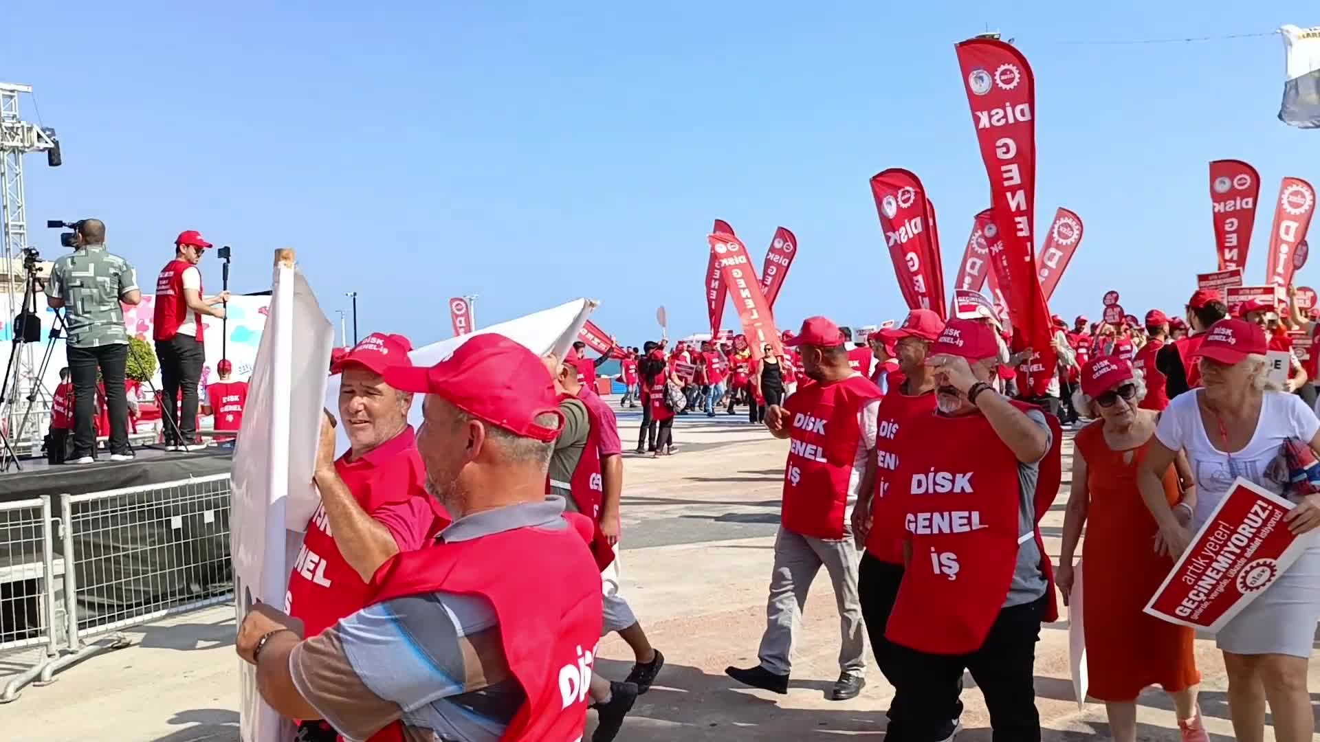 DİSK Genel Başkanı Çerkezoğlu: "Enflasyonun nedeni ücretler değil"