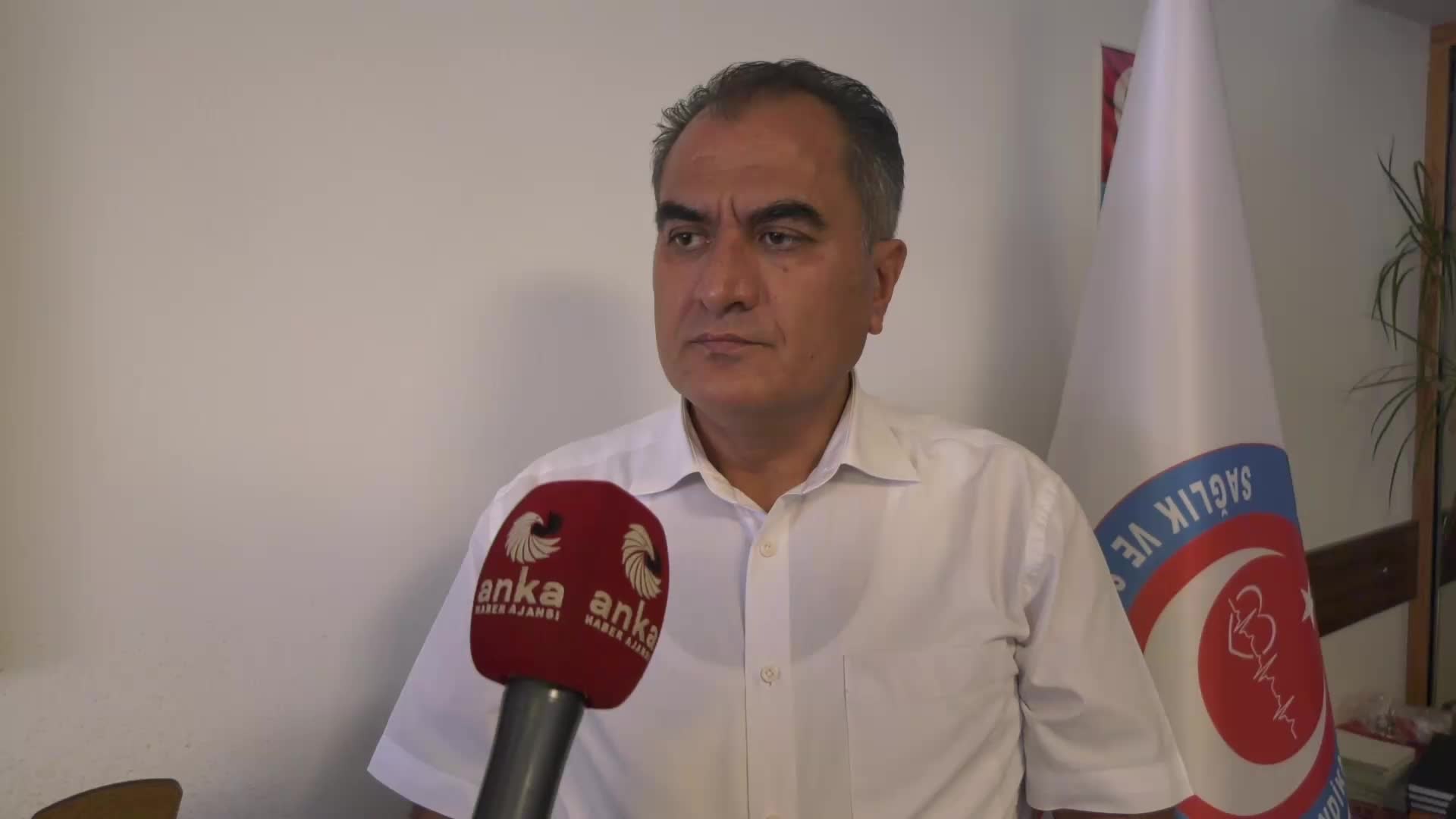 Sağlık çalışanlarına soruşturma, inceleme ve tehdit iddiası... Birlik Sağlık Sen Genel Başkanı Doğruyol: "Sağlık Bakanlığı çalışanları maalesef sahipsiz kalmış ve ortaya atılmış durumdadır"