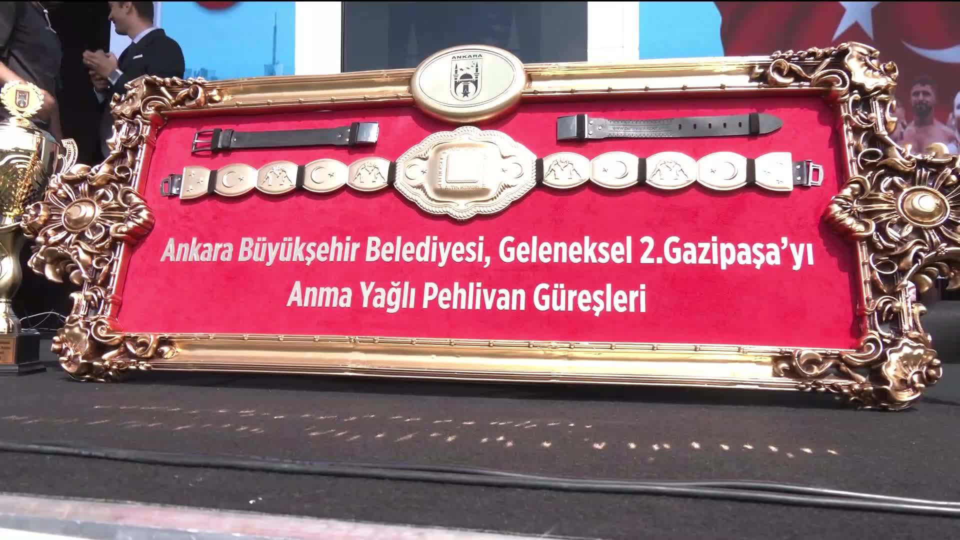 2'inci Gazi Paşa'yı Anma ve Yağlı Pehlivan Güreşleri'nde 60 başpehlivan ve 700 pehlivan mücadele etti