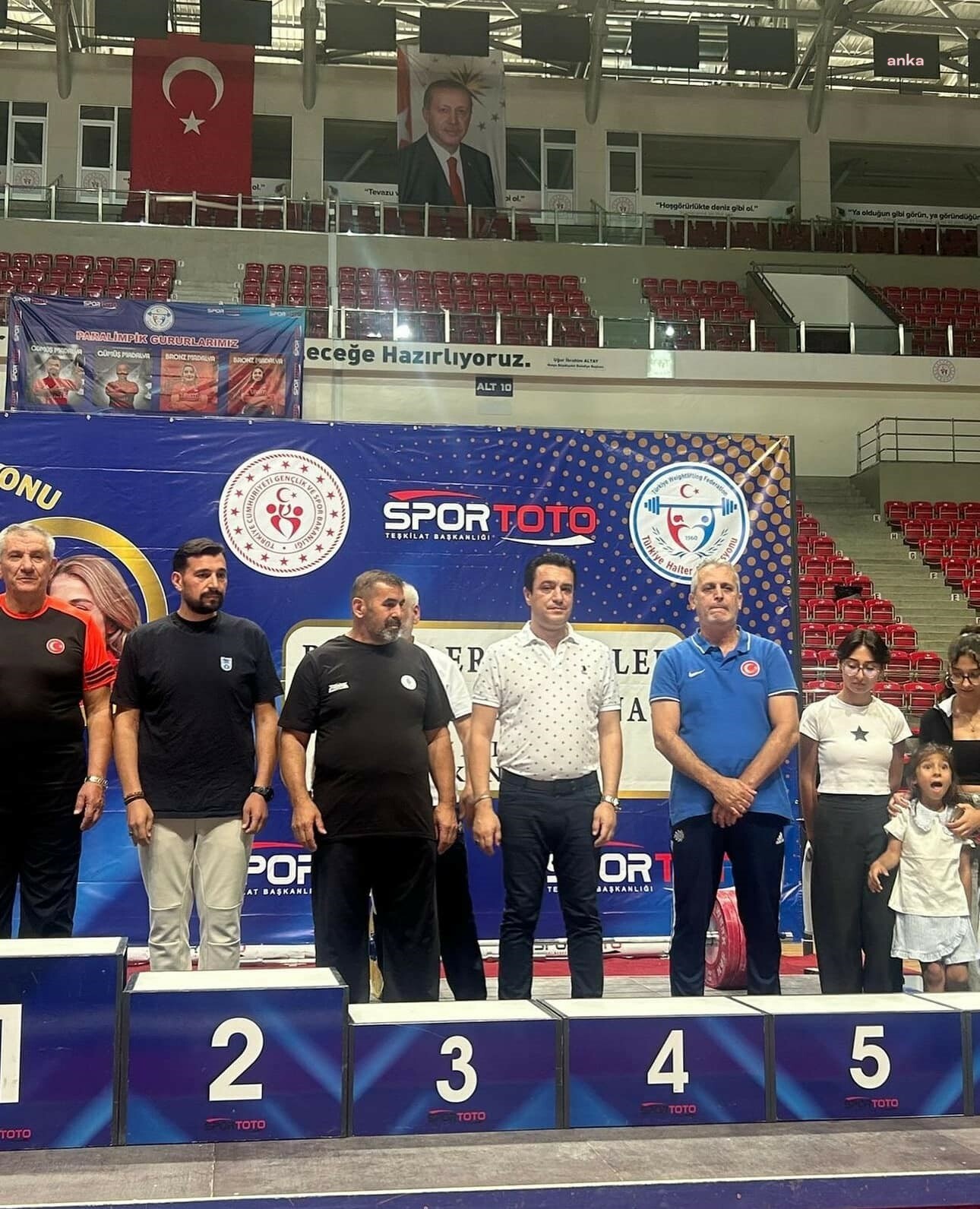 Kahramankazan Belediyespor Kulübü Halter Takımı'ndan Türkiye Halter Şampiyona'sında büyük başarı