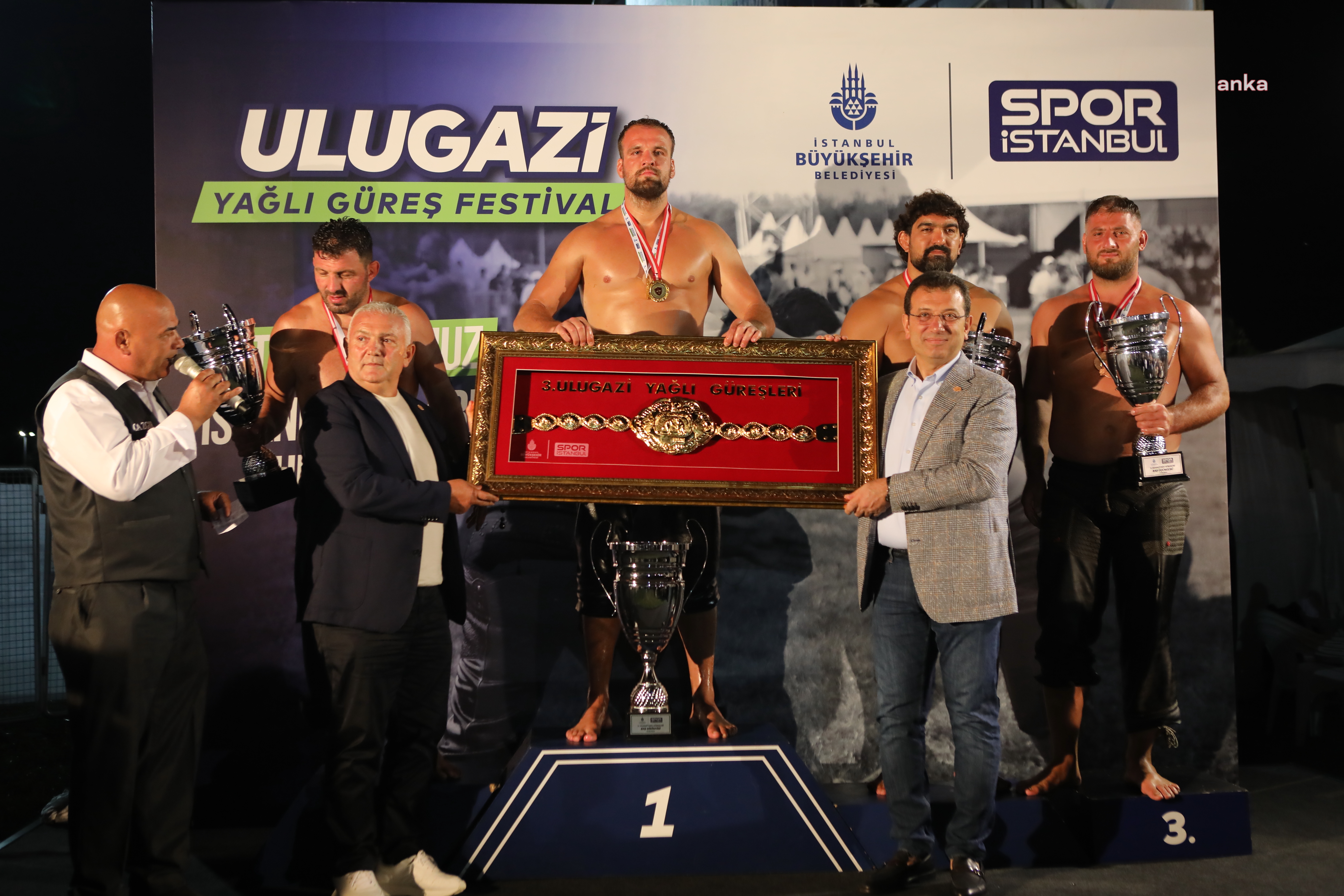 Yağlı güreşlerin büyük pehlivanları Ulugazi er meydanına çıkıyor