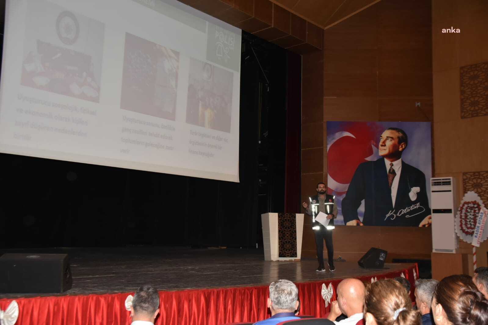 Ceyhan Belediyesi personeli için ‘Madde Bağımlılığı Farkındalık Semineri’ düzenlendi