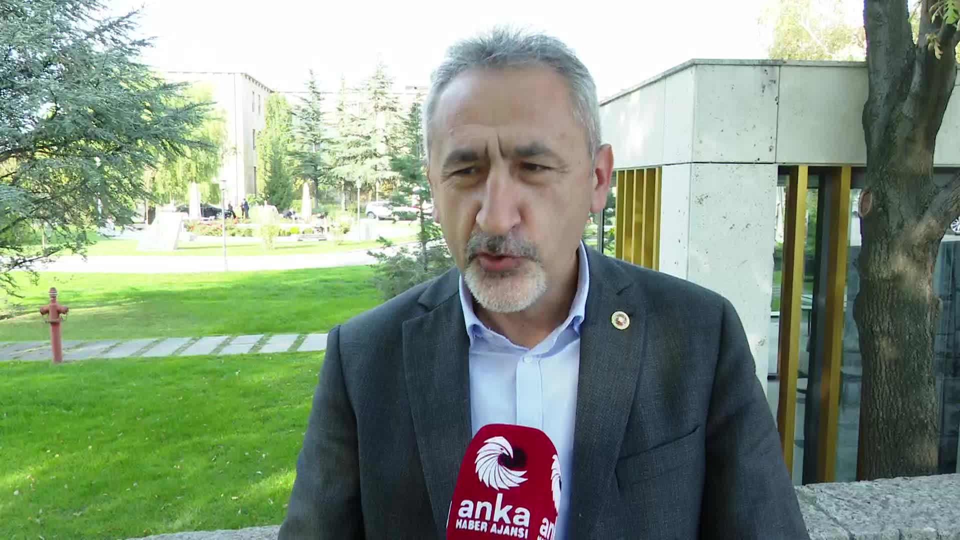 CHP’Lİ ADIGÜZEL: İNSANLARIN BAHÇESİNE SONDAJ YAPIYORLAR, YAŞAM HAKKINI SAVUNANA MÜDAHALE EDİYORLAR