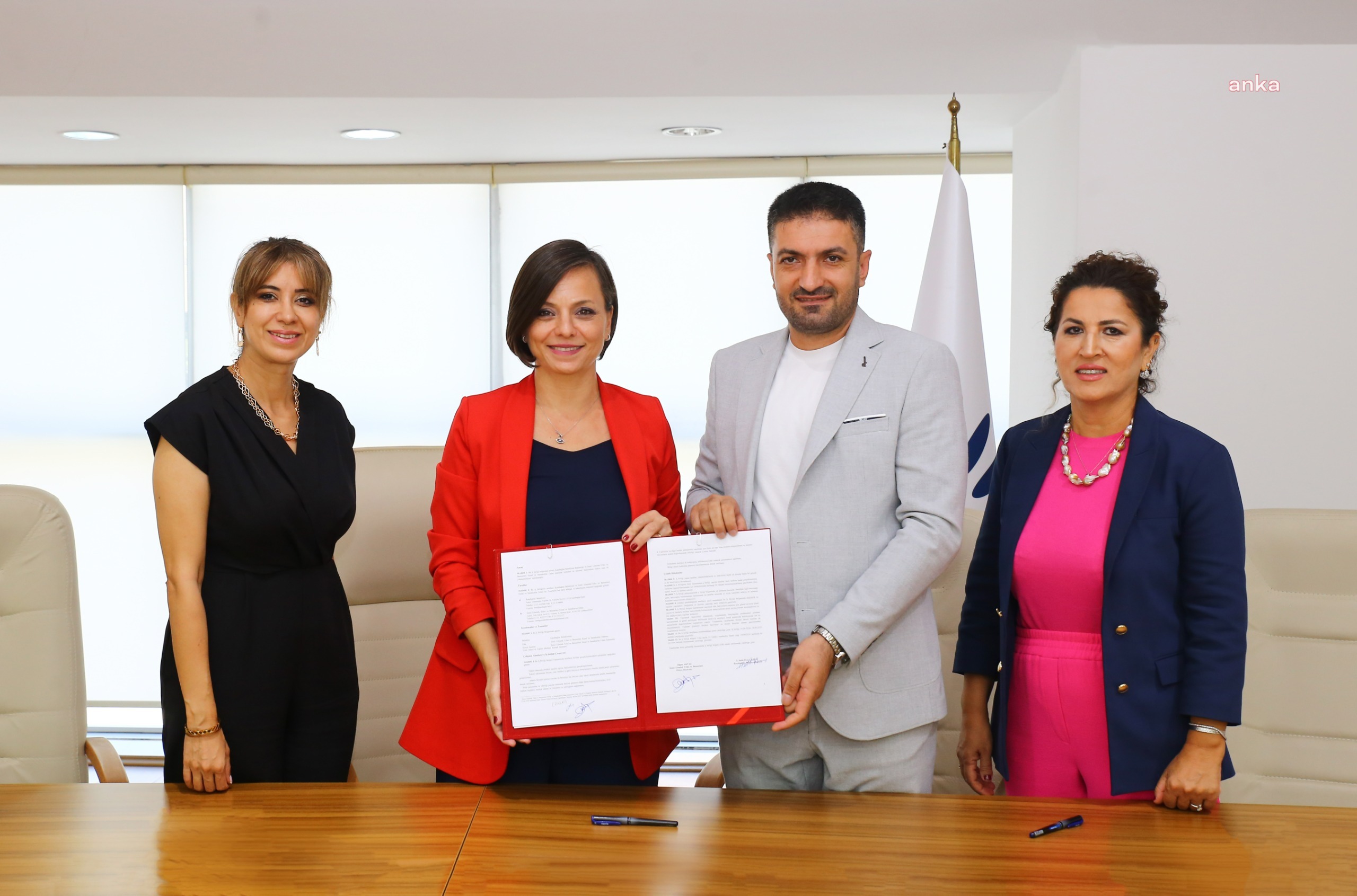 Karabağlar Belediyesi’nden istihdama yeni katkı