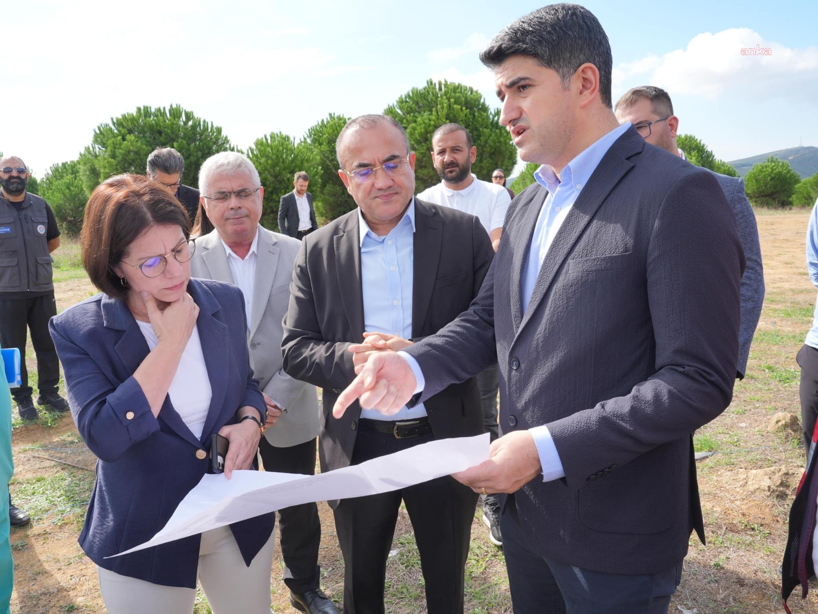 Ataşehir Belediye Başkanı Adıgüzel'den Hayvan Rehabilitasyon Merkezi’nin yapılacağı alanda inceleme