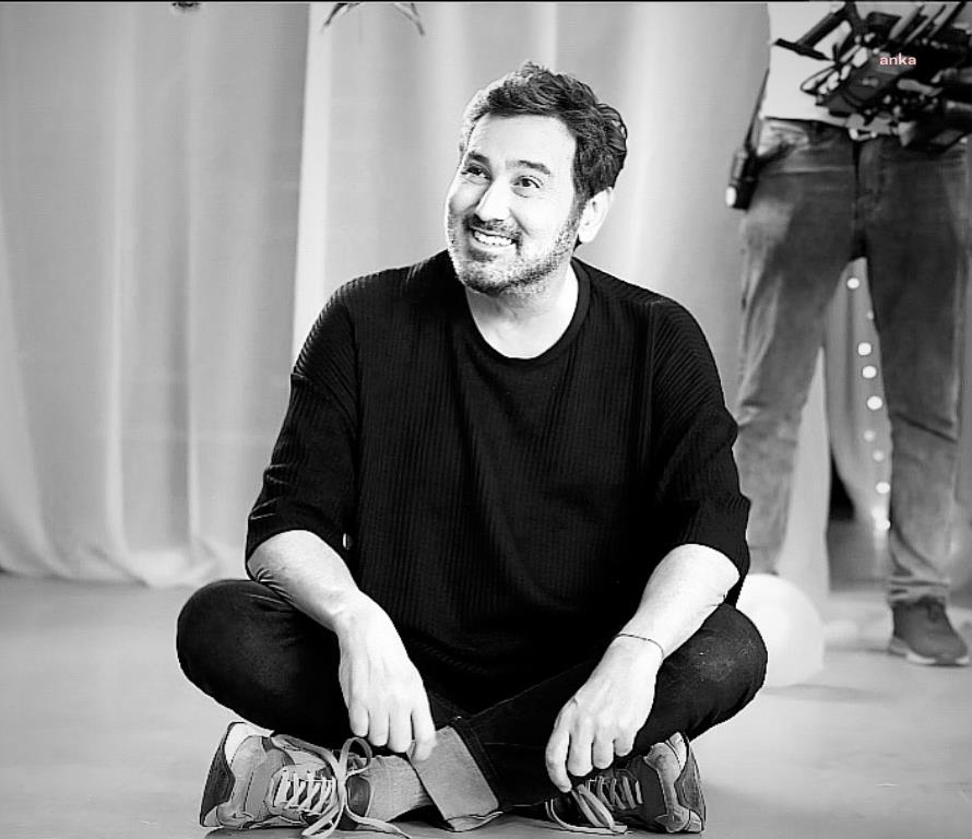 Şarkıcı Metin Arolat yaşamını yitirdi
