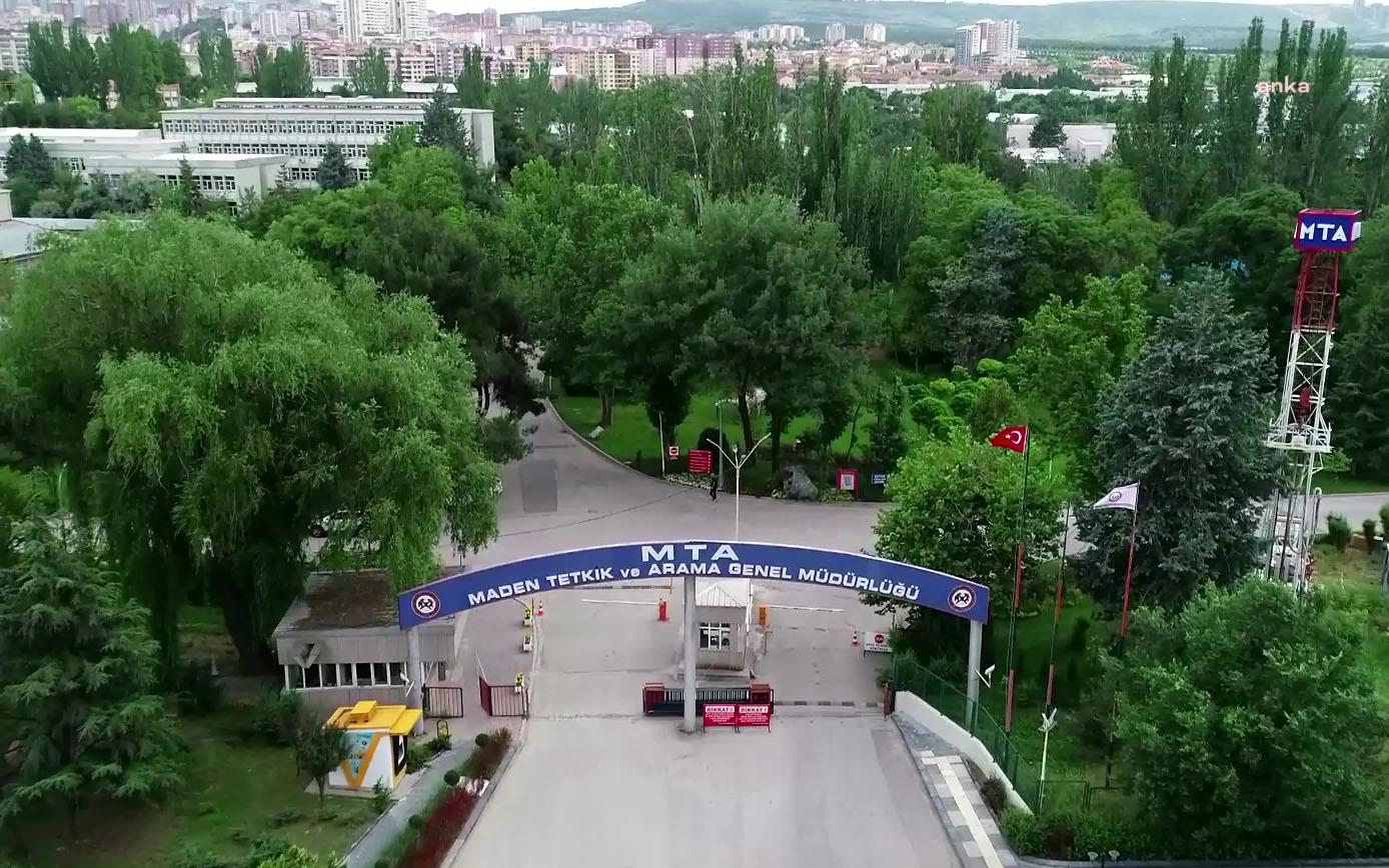 Sayıştay: MTA'da sahada çalışanlara verilmesi gereken koruyucu giyim yardımının, üst yönetim kademesi dahil bütün personele verildiği tespit edildi
