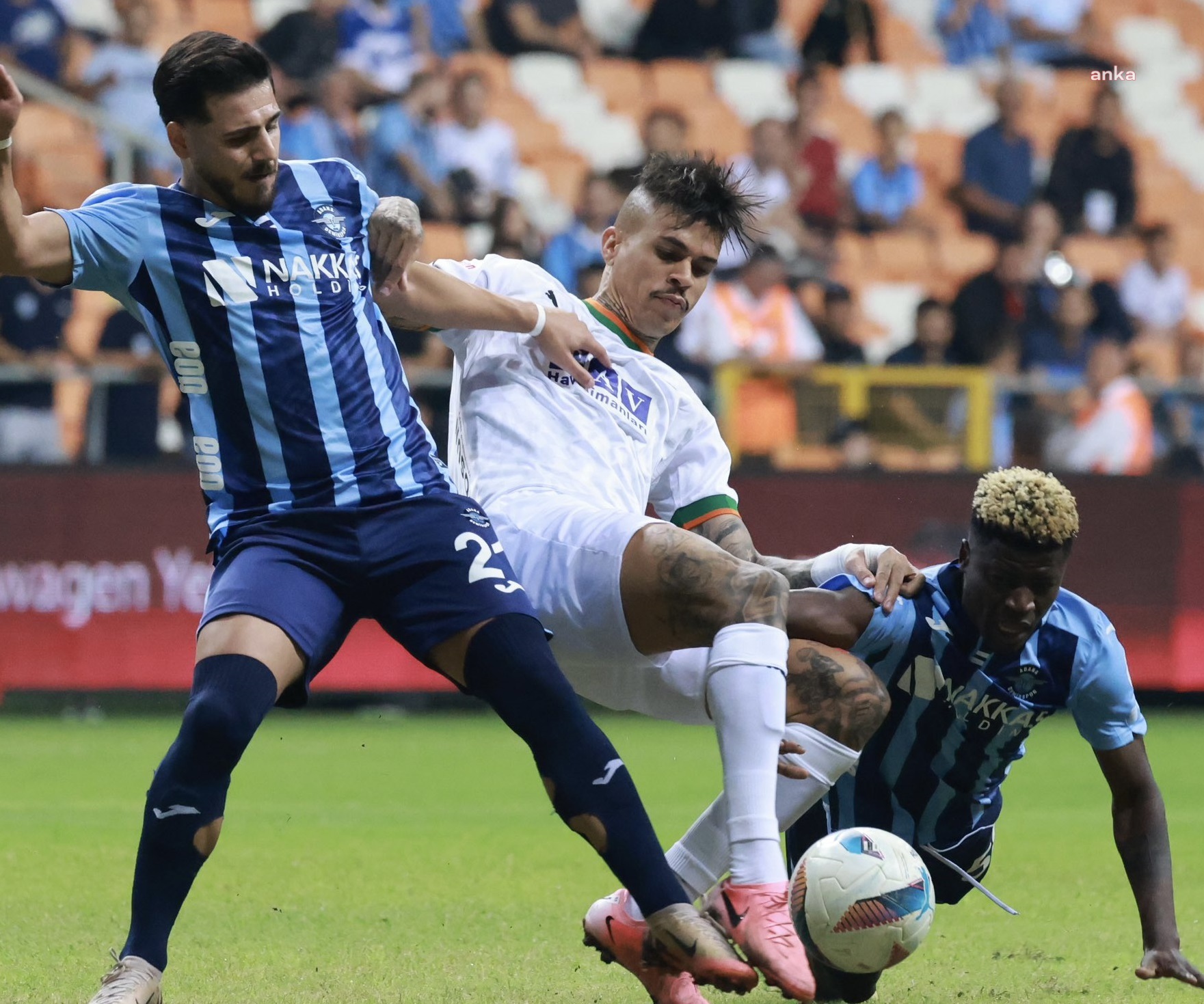 Alanyaspor deplasmanda Adana Demirspor'u 2-0 yendi