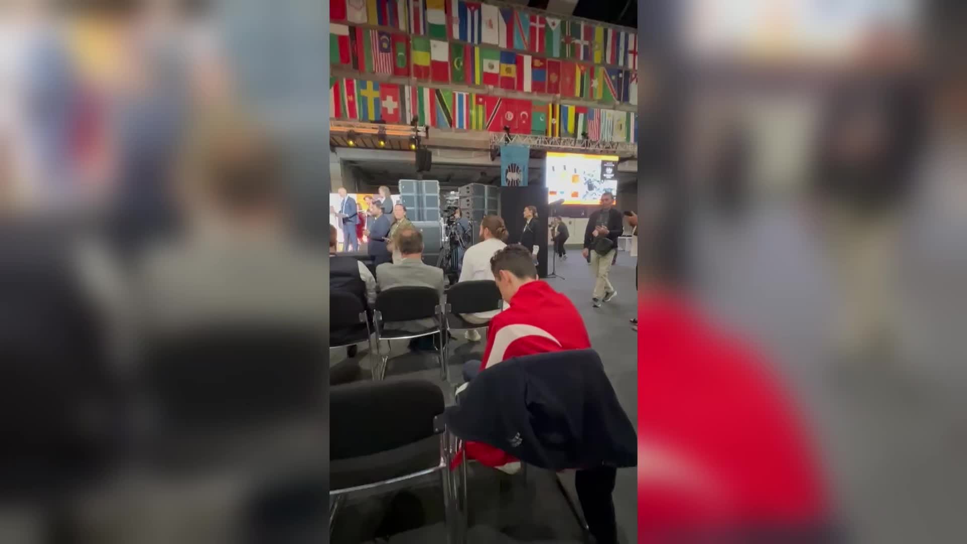 Budapeşte’de düzenlenen 45. Dünya Satranç Olimpiyatı’na Türk satranççılar Ediz Gürel ve Yağız Kaan Erdoğmuş  başarılarıyla damga vurdu
