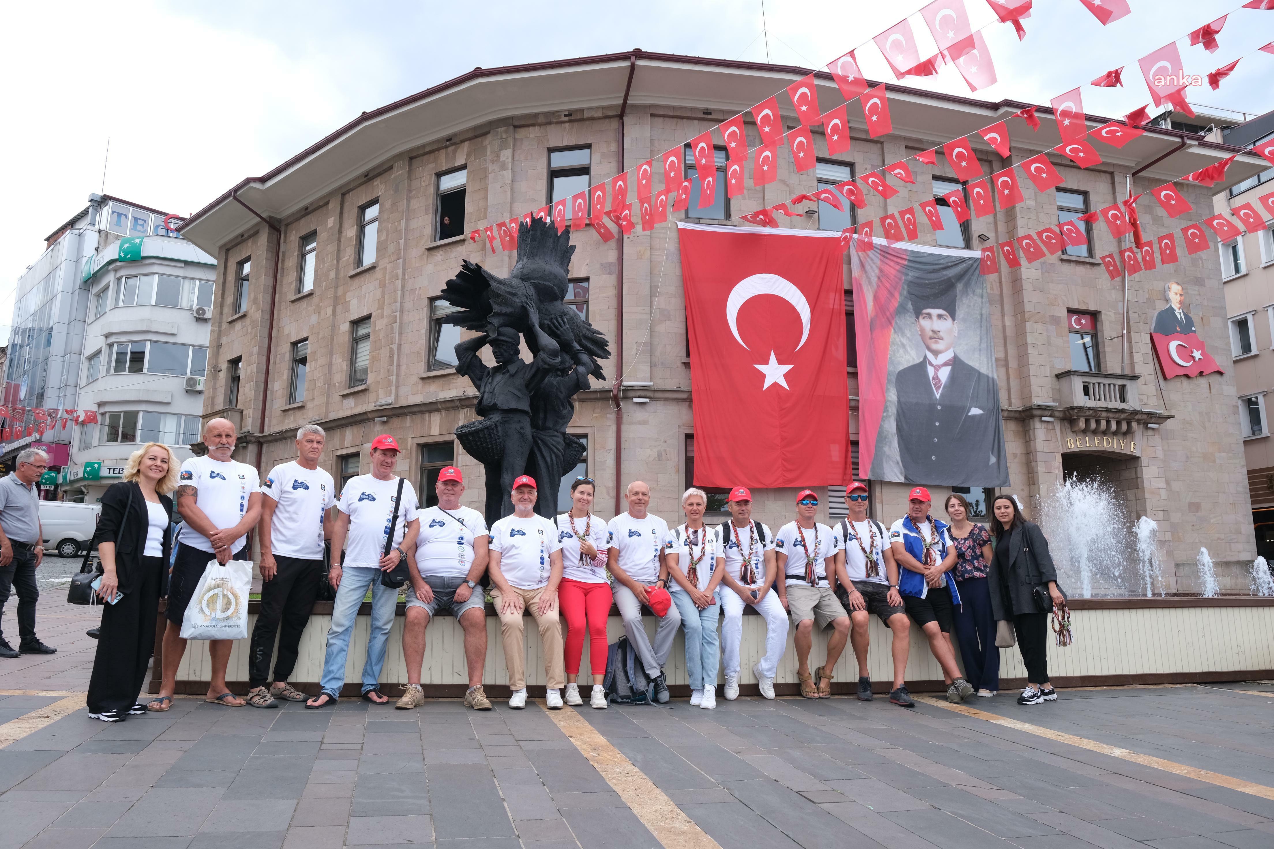 Rusya’dan yatlarla gelen turistler Giresun’u gezdi