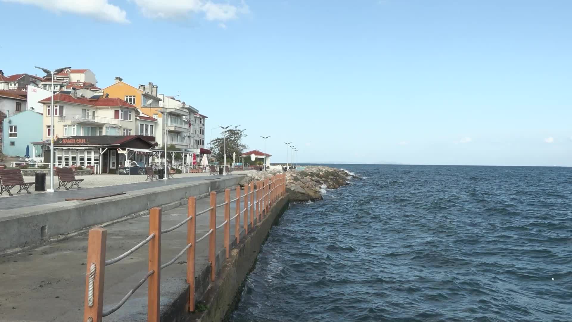 Bursa Büyükşehir Belediyesi, sahillerde yenileme çalışmalarını tamamladı