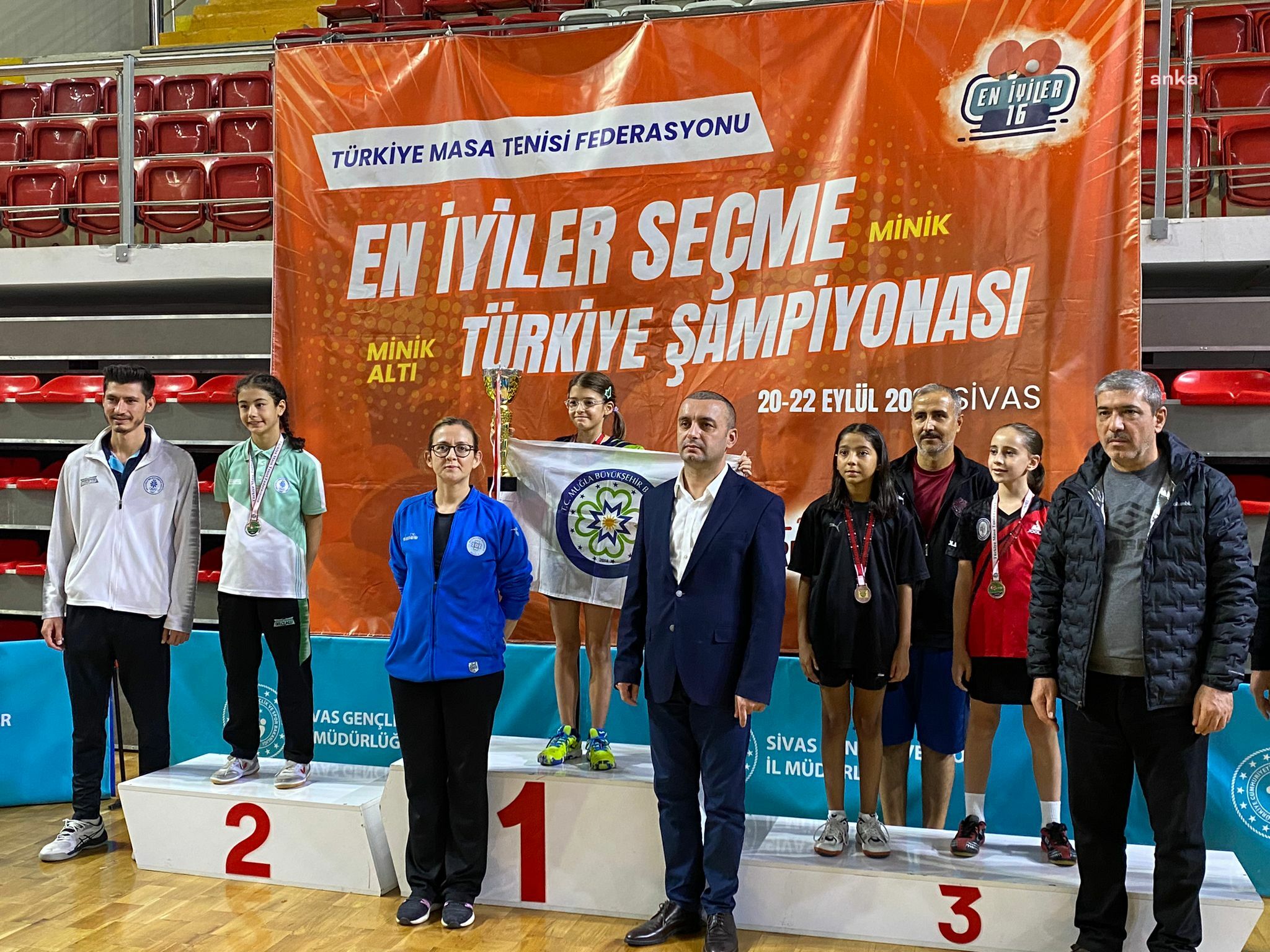 Muğla Büyükşehir Belediyesi sporcusu, masa tenisinde Türkiye Şampiyonu oldu