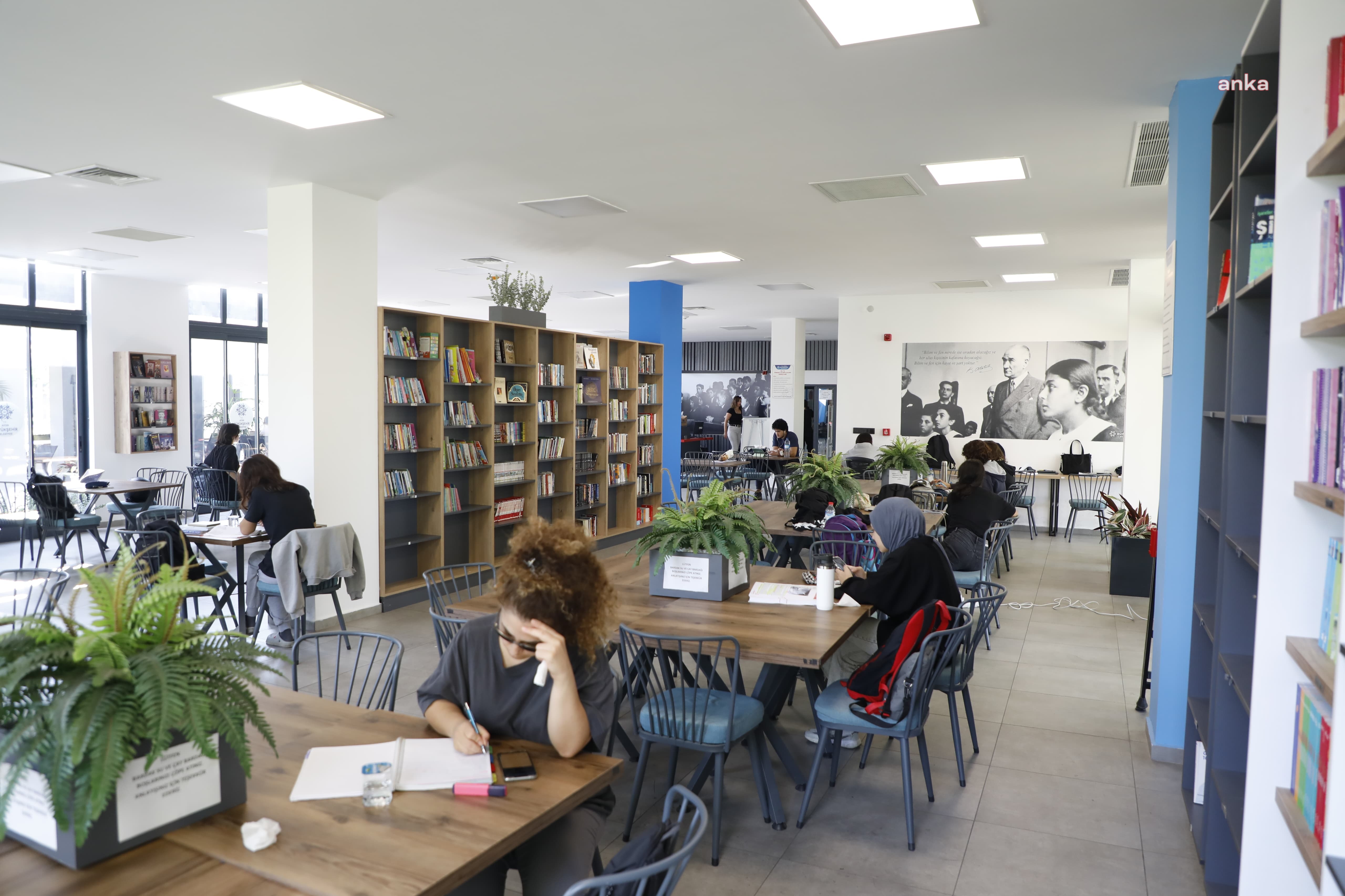 Aydın Büyükşehir Belediyesi 100. Yıl Öğrenci Çalışma Salonu, gençlerin hizmetinde