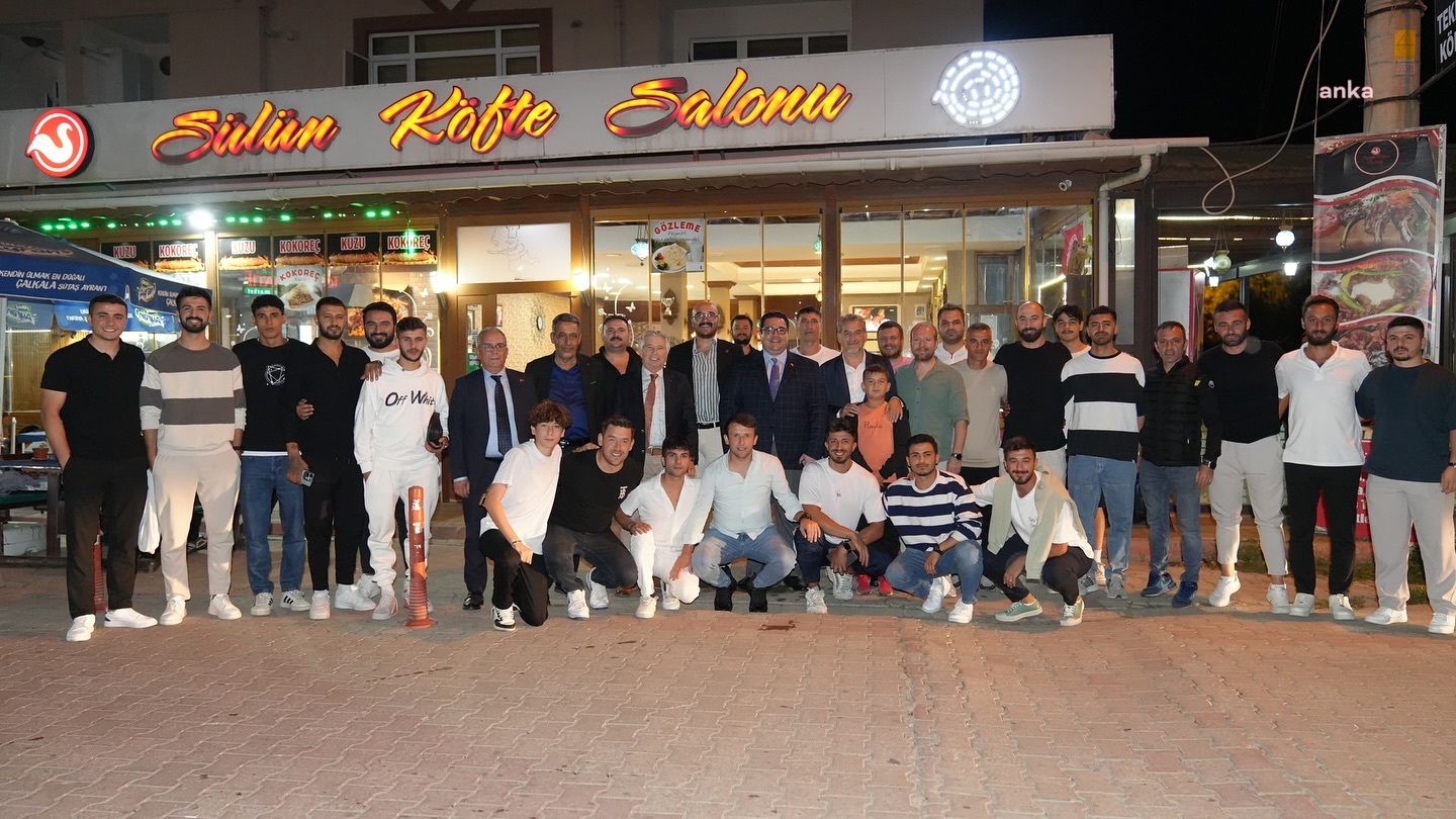 Marmaraereğlisi Belediye Başkanı Bozkurter’den futbolculara destek: “Şampiyon biz olacağız”