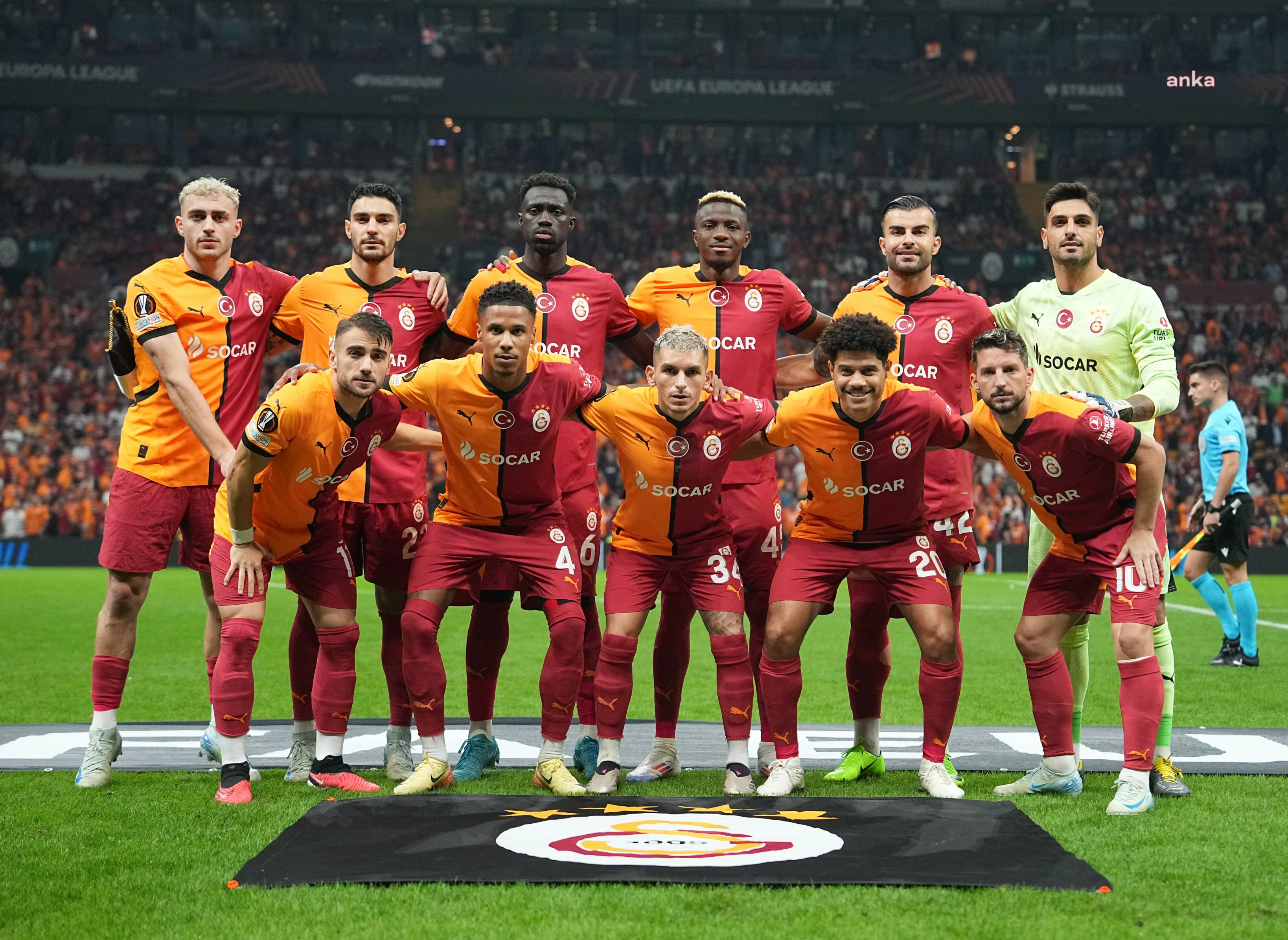 Galatasaray sahasında PAOK'u 3-1 mağlup etti