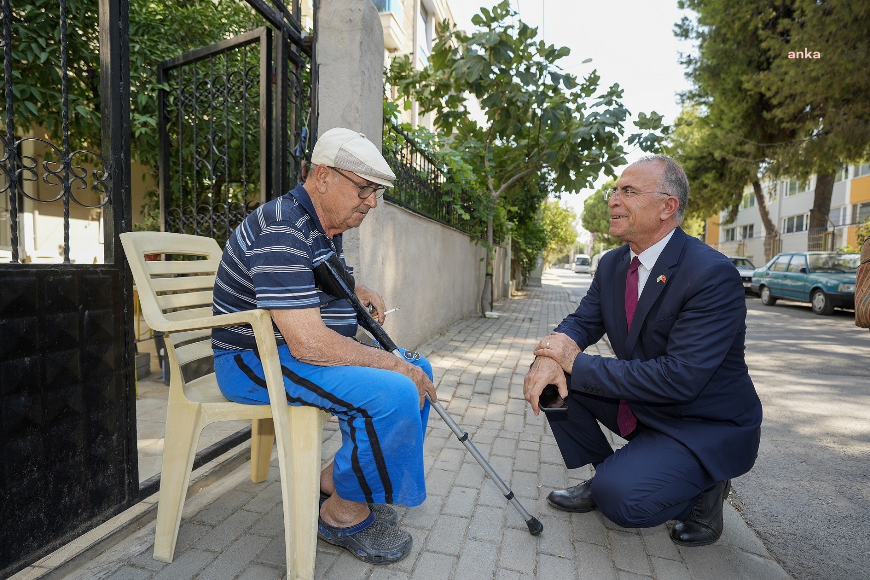 Gaziemir Belediye Başkanı Işık, mahalle ziyaretlerine devam ediyor