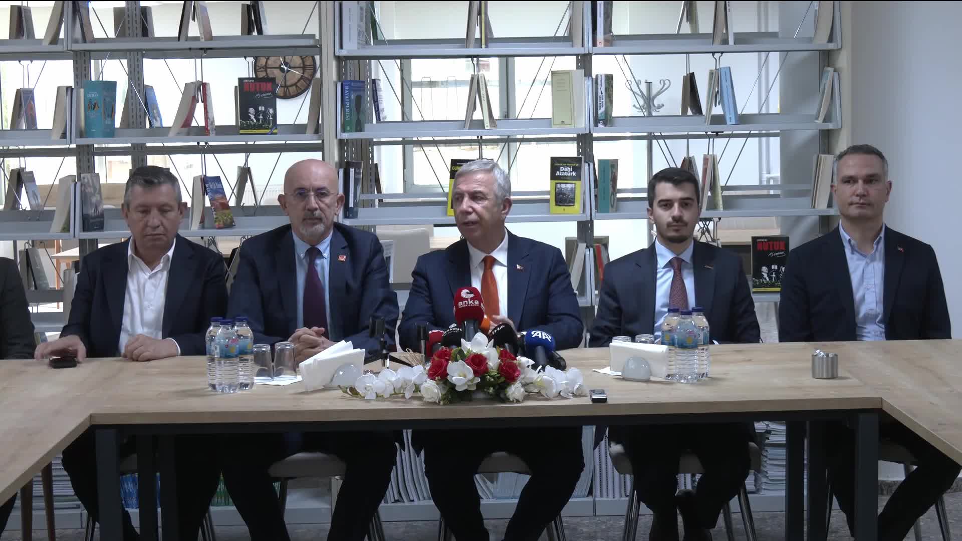 ABB Başkanı Mansur Yavaş'tan "ahmak davası" açıklaması: Bütün belediye başkanları olarak İmamoğlu'nun sonuna kadar yanındayız