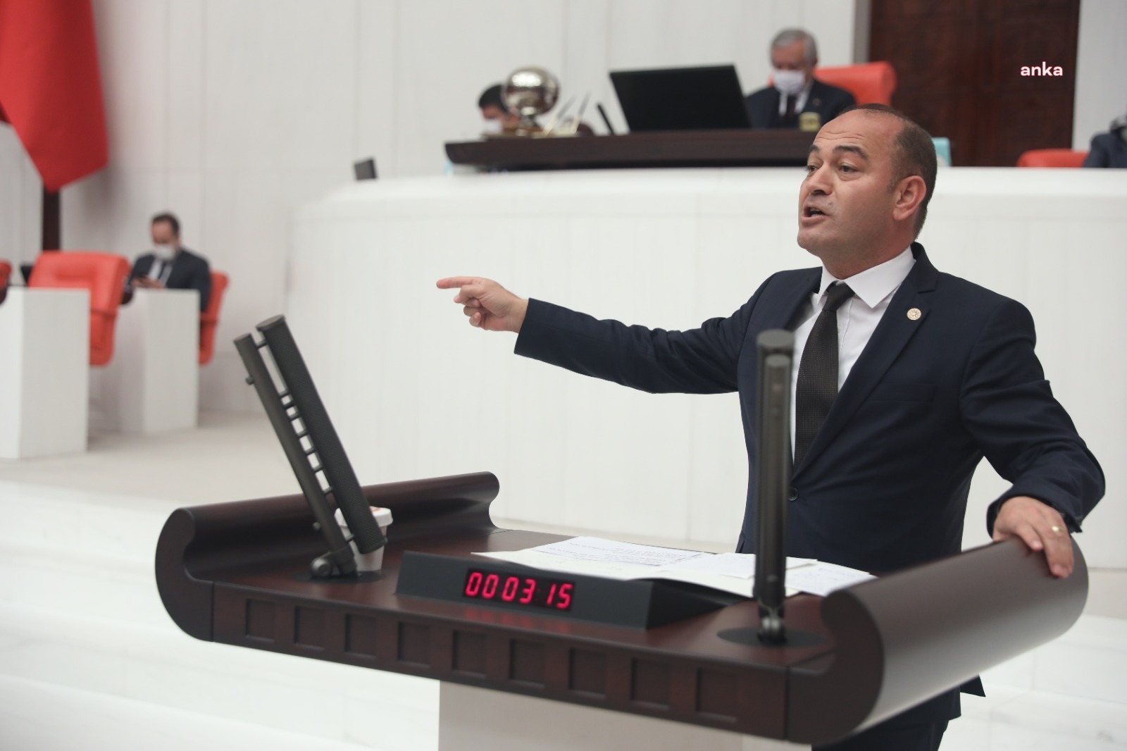 Özgür Karabat: AKP'nin ekonomi politikaları sorunları bitirmek değil yoksulluğu sürdürülebilir hale getirmek üzerine kurulu