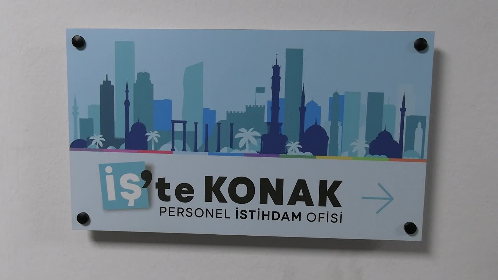İş’te Konak’la 3 ayda 300 kişi işbaşı yaptı: Konak’ta istihdam atağı
