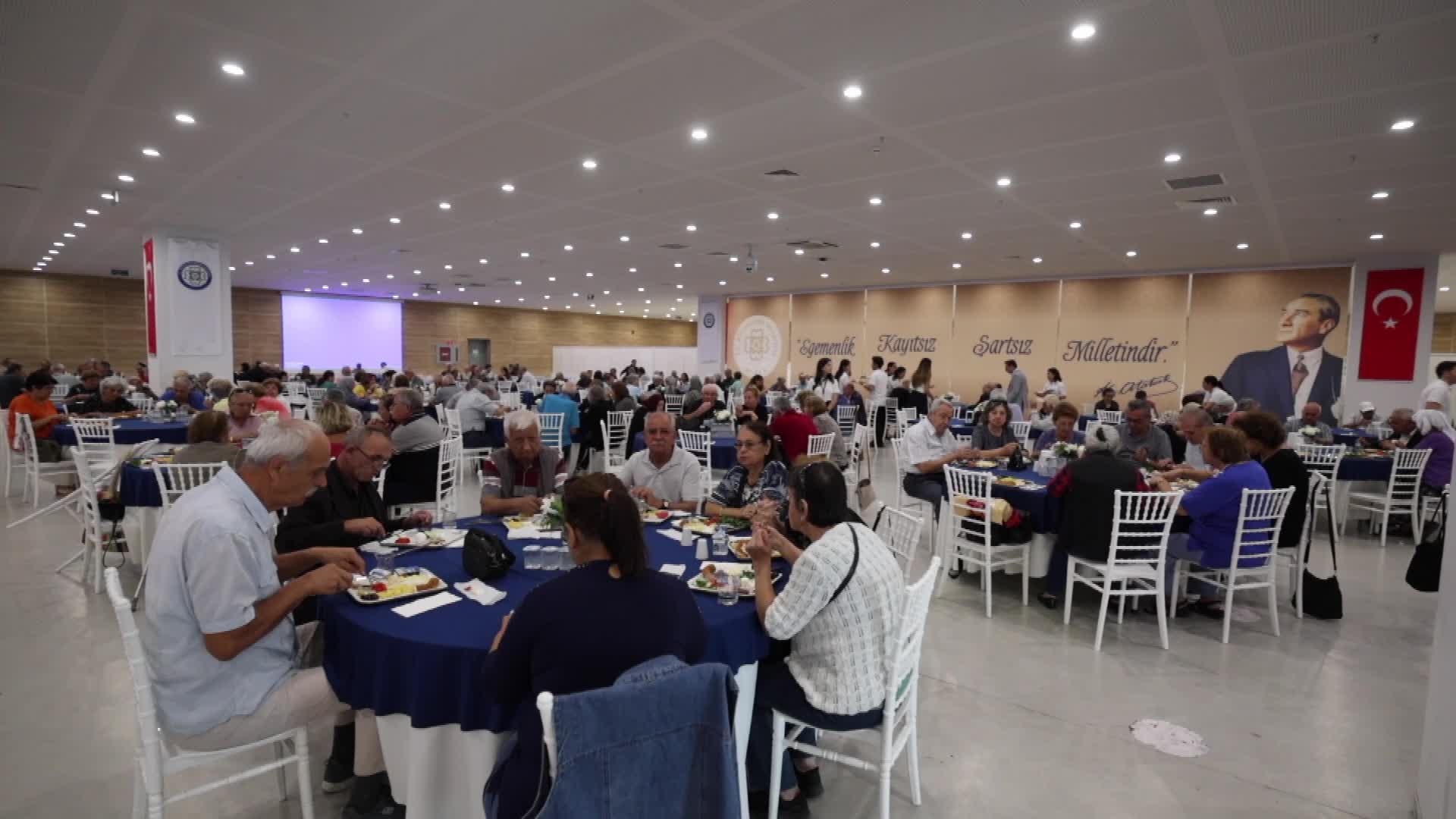 Muğla Büyükşehir Belediye Başkanı Aras:  “100 yaş evlerimizin sayısını arttıracağız”