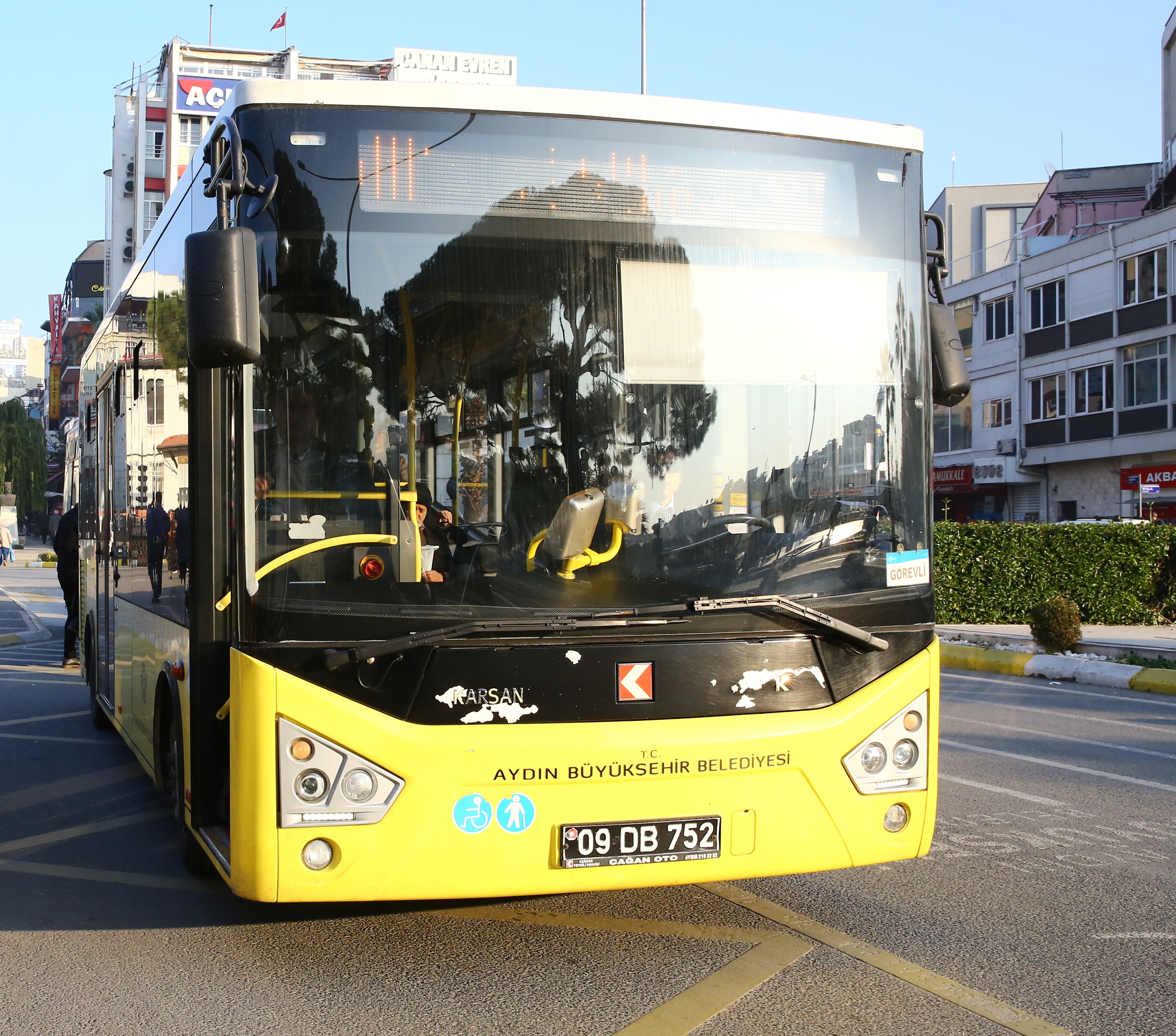 AYDINLILAR, BELEDİYE BAŞKANI ÇERÇİOĞLU'NA KULAK VERDİ