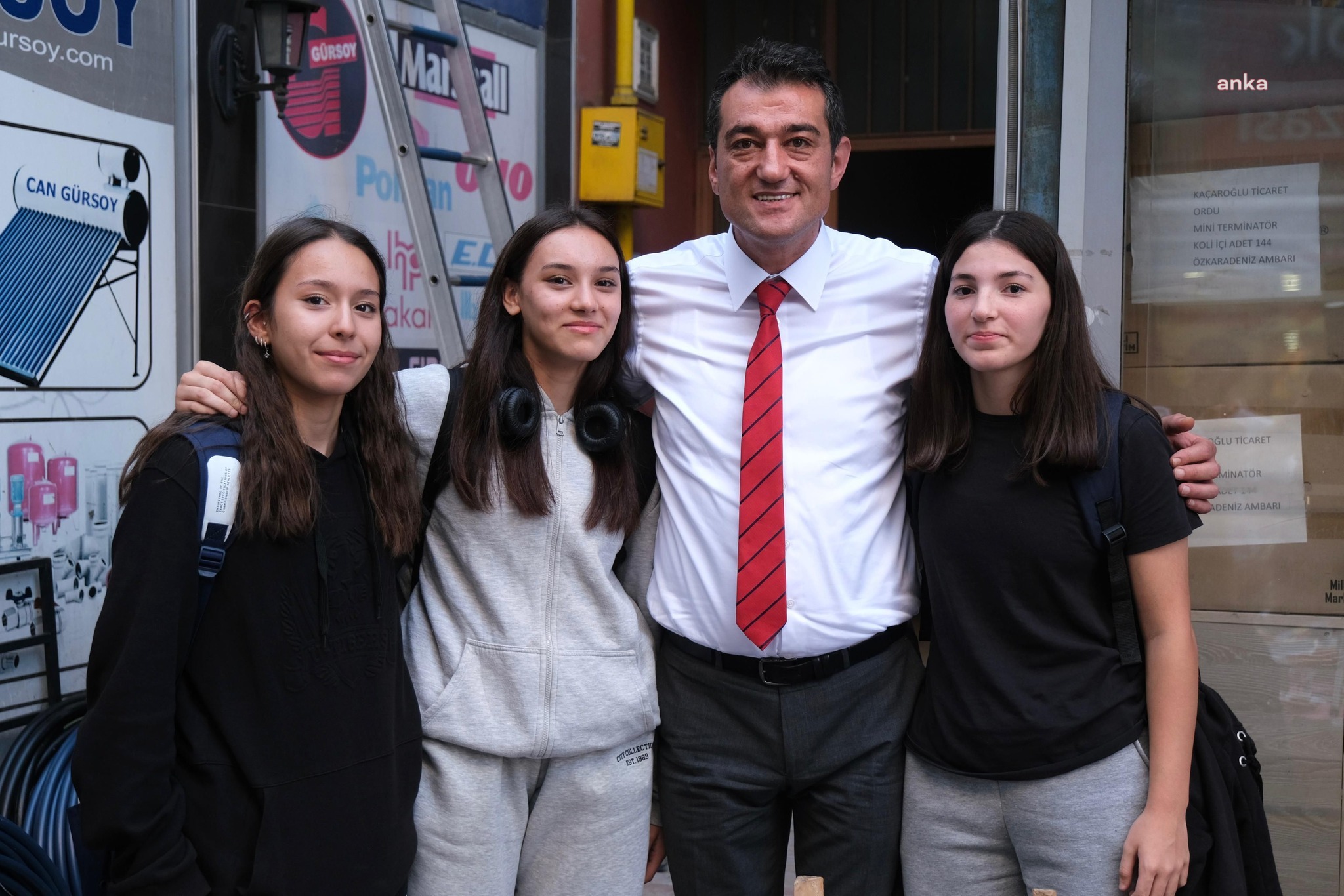 Giresun Belediye Başkanı Köse'den Fındık Pazarı esnafına ziyaret