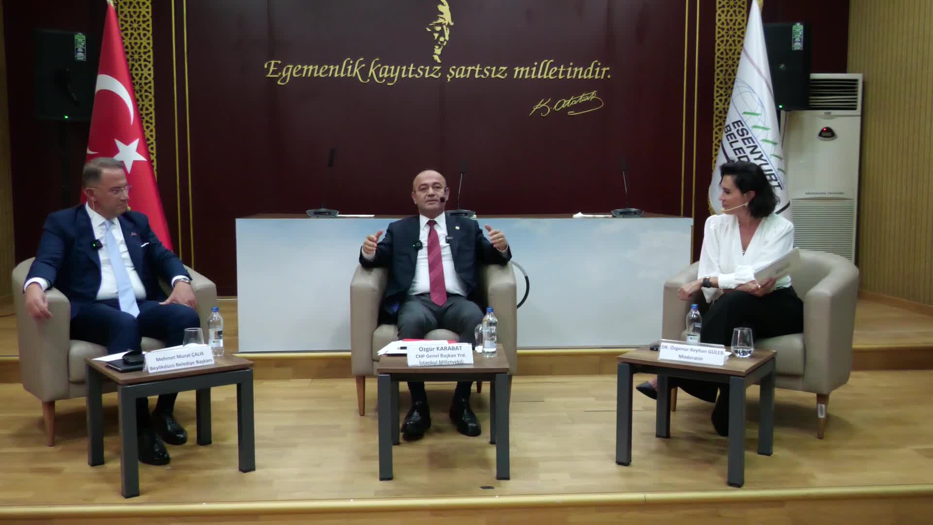 Özgür Karabat: Dünyada en cömert ülke olmakla övünen iktidar kendi vatandaşına, kadınına, çocuğuna, köylüsüne, işçisine gelince en cimri iktidar