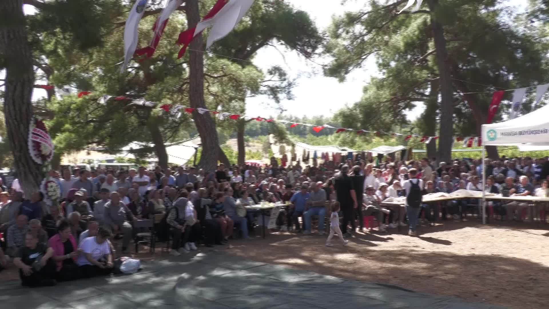 Manisa Büyükşehir Belediye Başkanı Zeyrek, Bağdatlı Sultan Şenliği’ne katıldı