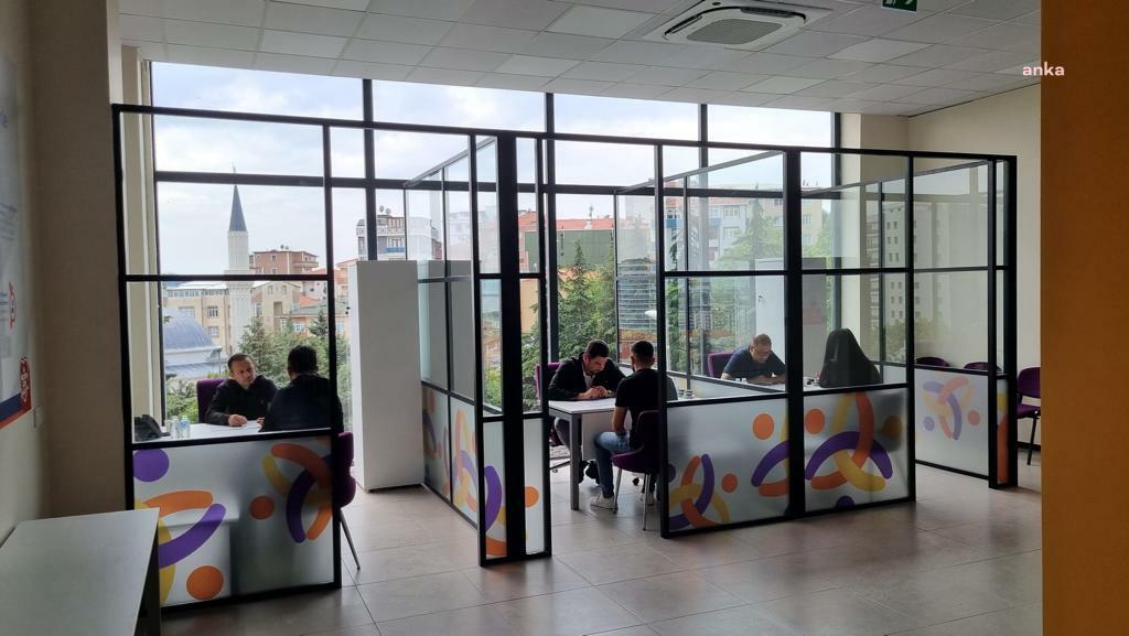 İBB’den iş arayanlara ulaşım desteği başladı